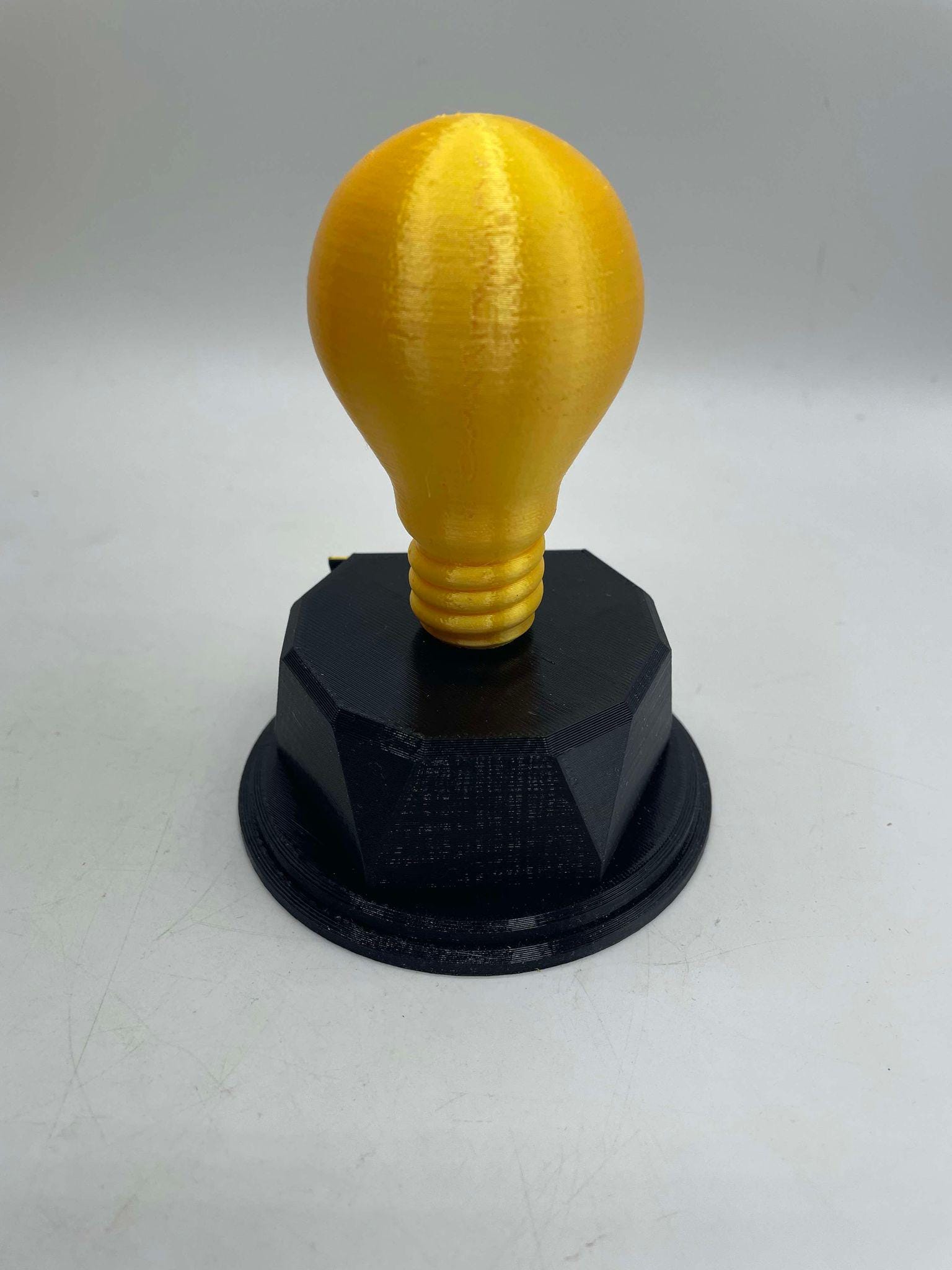 Personalised Light Bulb Trophy, Ideas Trophy, Light Bulb Award, Ideas Award, Clever Trophy, Personalised Clever Trophy, Light Bulb Moment