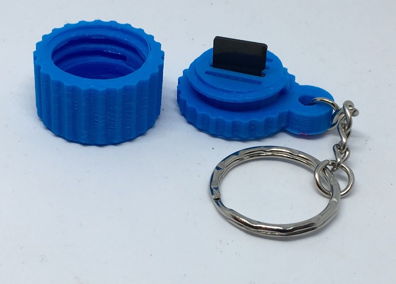 Micro SD Holder Keyring / Mini SD Card or Micro SIM Card Holder Keyring / Holds 4 Cards (Qty1) / Sd Memory Card Holder / Memory Card Keyring