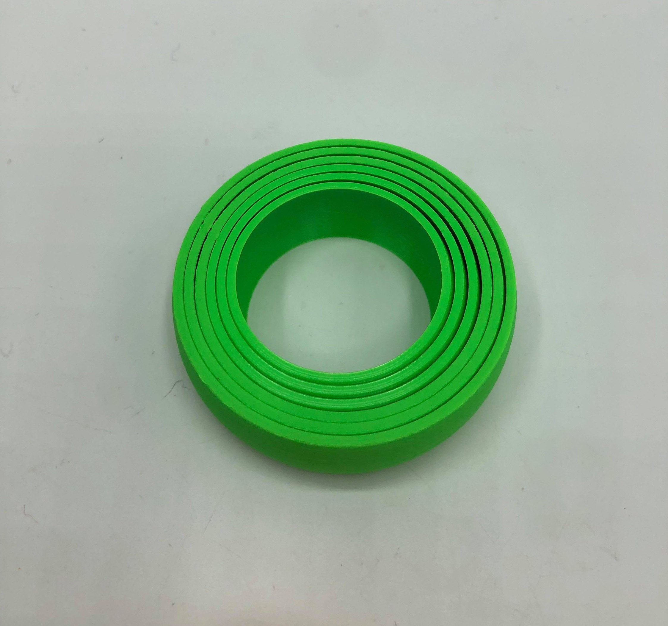 Stress Relief Desk Toy, Fidget Sphere Sensory Executive Toy, Under 5 Pound, Fidget Toy Over 14, Adult Autism Stress Relief, Fidget Sphere