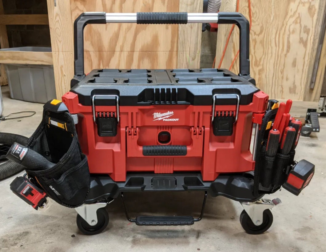 ToughBuilt ClipTech Tool Pouch Mounts for Milwaukee Packout Corner Rail System / ToughBuilt ClipTech Mount / Mounts for Milwaukee Packout