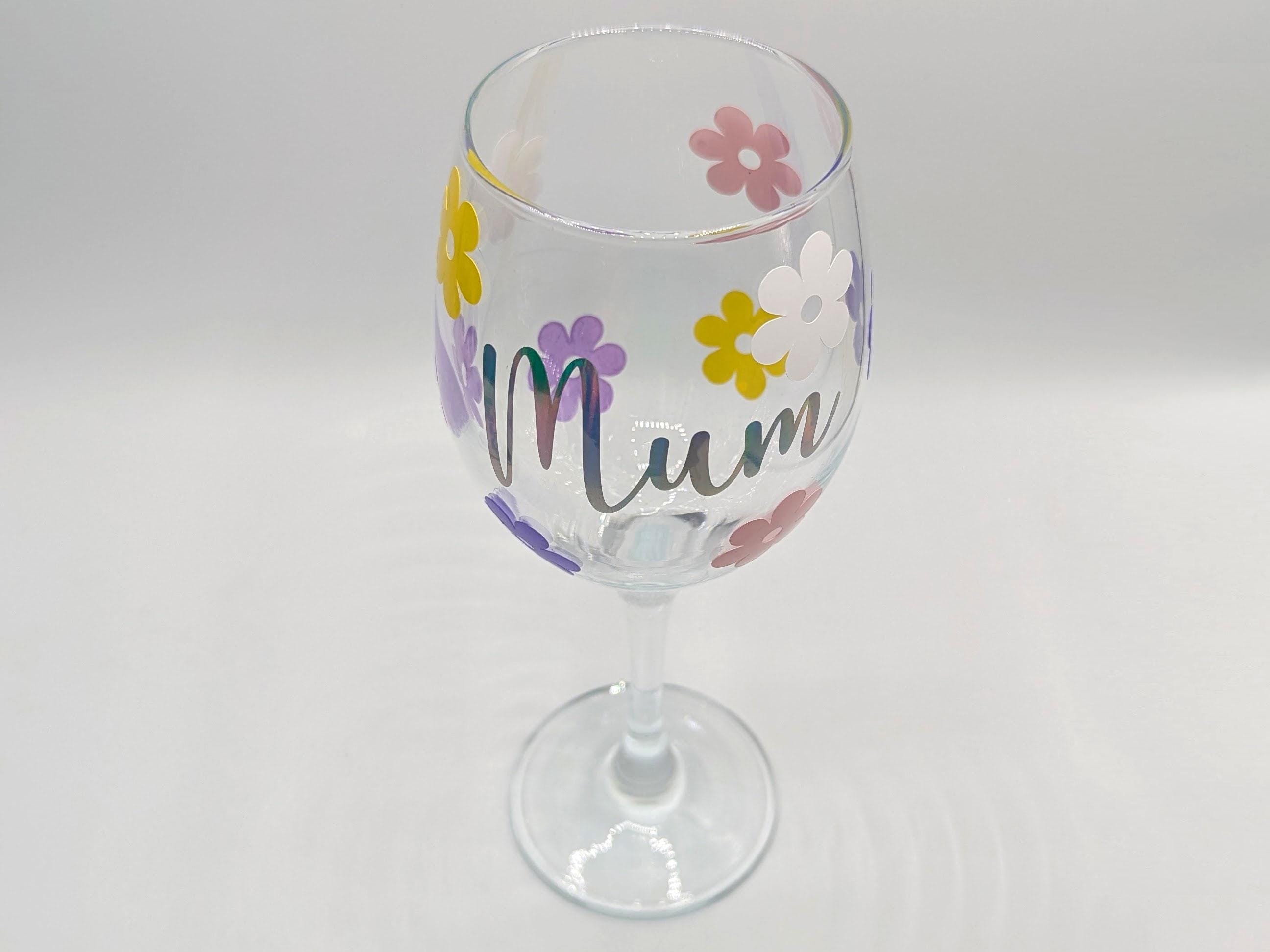 Personalised Wine Glass, Personalised Flower Glass, Gift for her, Mother's Day Gift, Gin Flower Glass, Prosecco Flower Glass, Daisy Flower