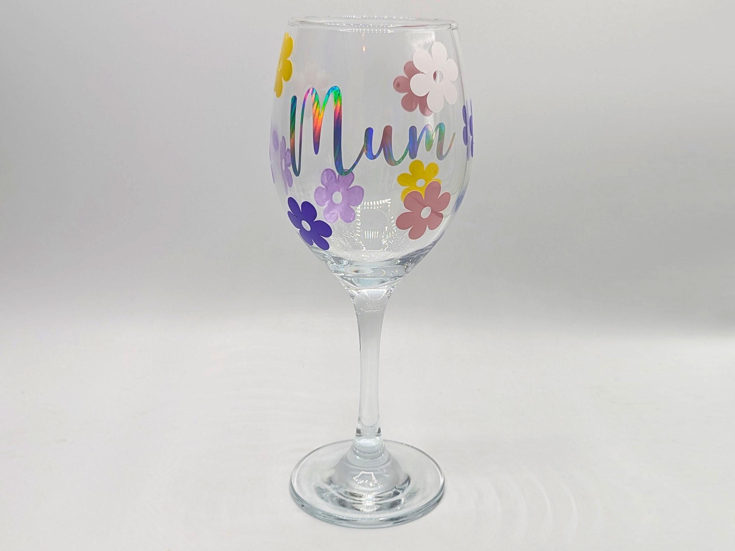 Personalised Wine Glass, Personalised Flower Glass, Gift for her, Mother's Day Gift, Gin Flower Glass, Prosecco Flower Glass, Daisy Flower