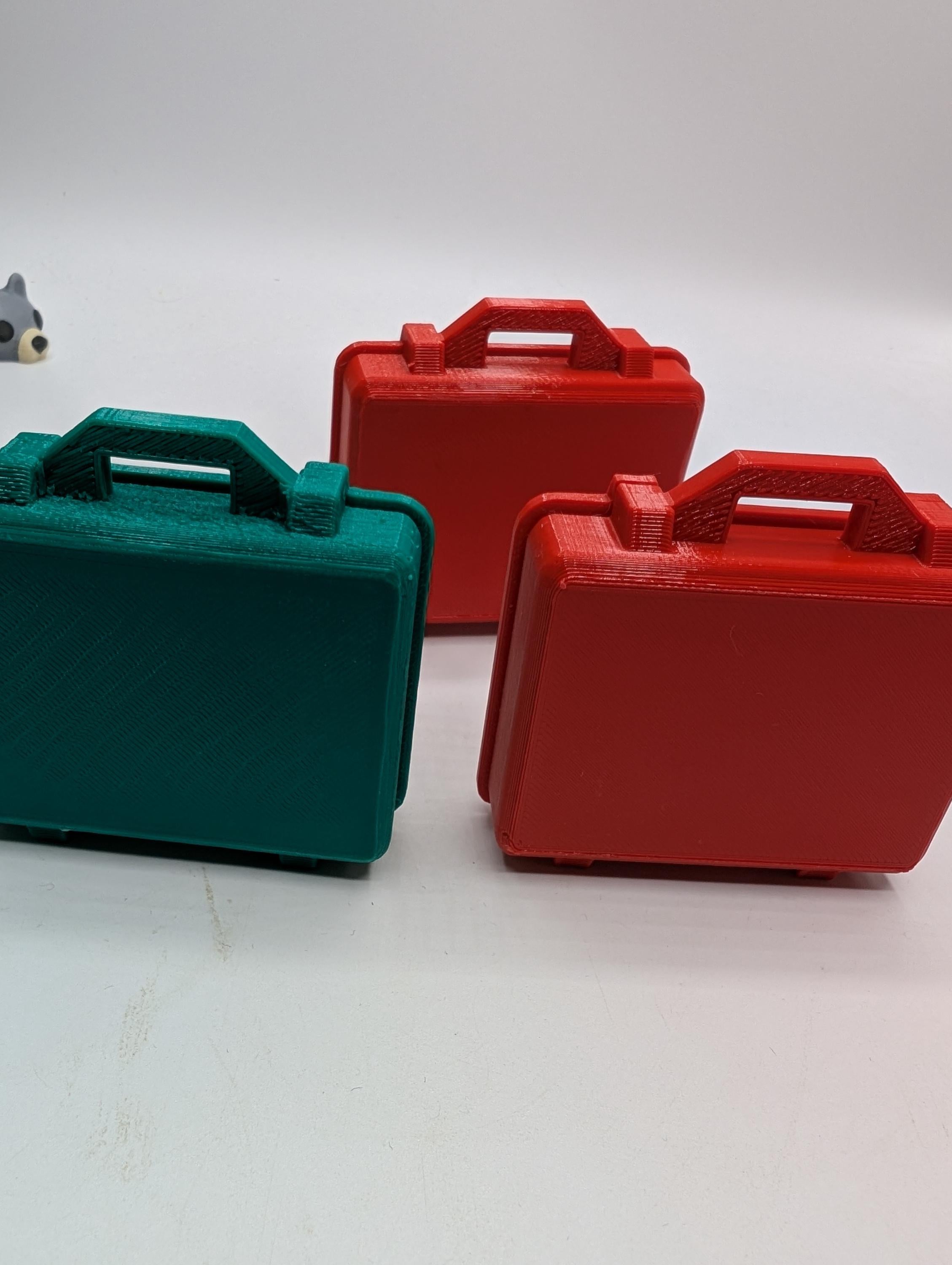 Elf Sized Mini Easel with Paints, Doll Prop