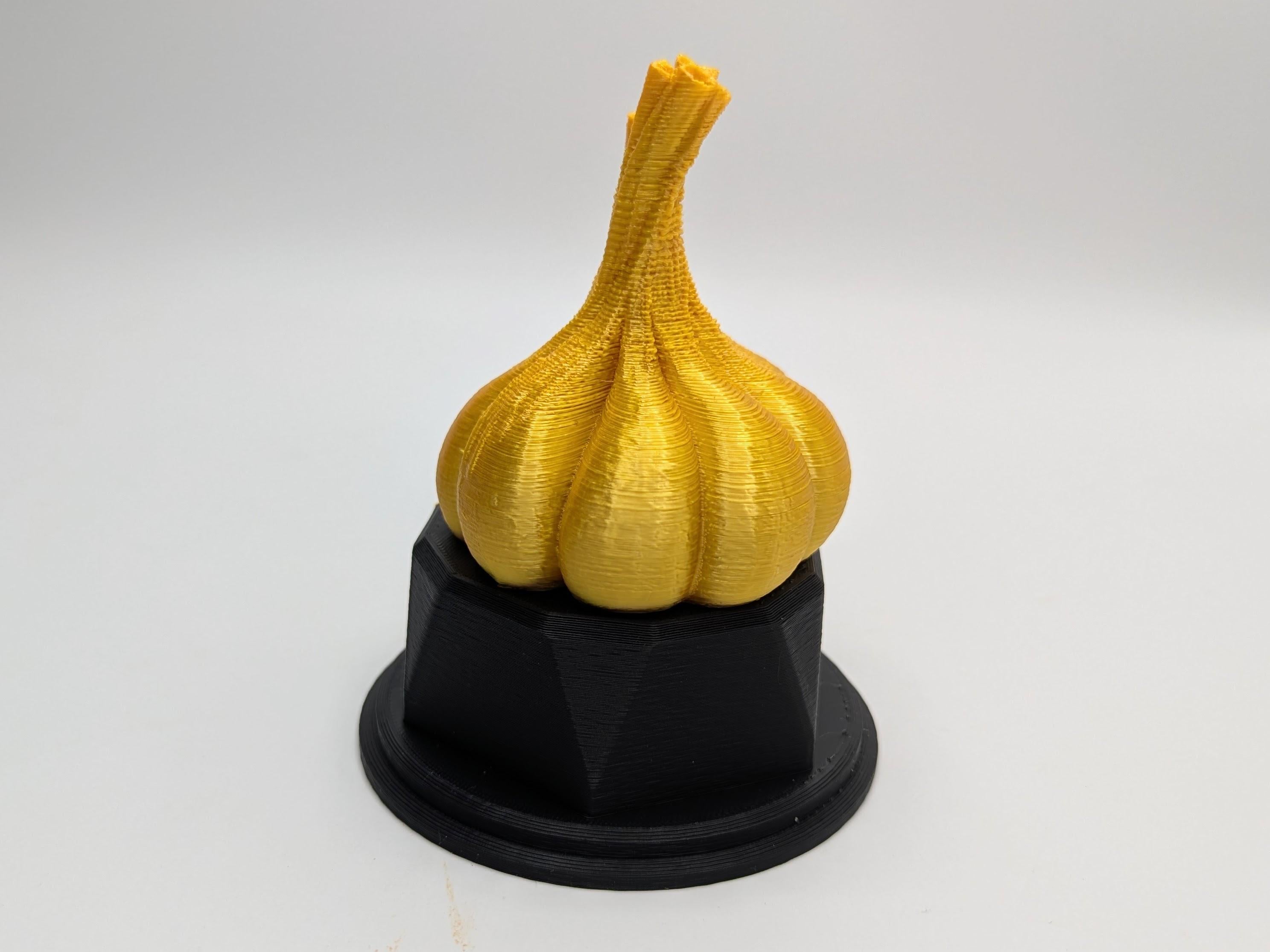 Personalised Garlic Trophy, Garlic Bulb Trophy, Garlic Lover Gift, Vegetable Award, Garlic Award Trophy, Custom Garlic Trophy, Garlic Shape