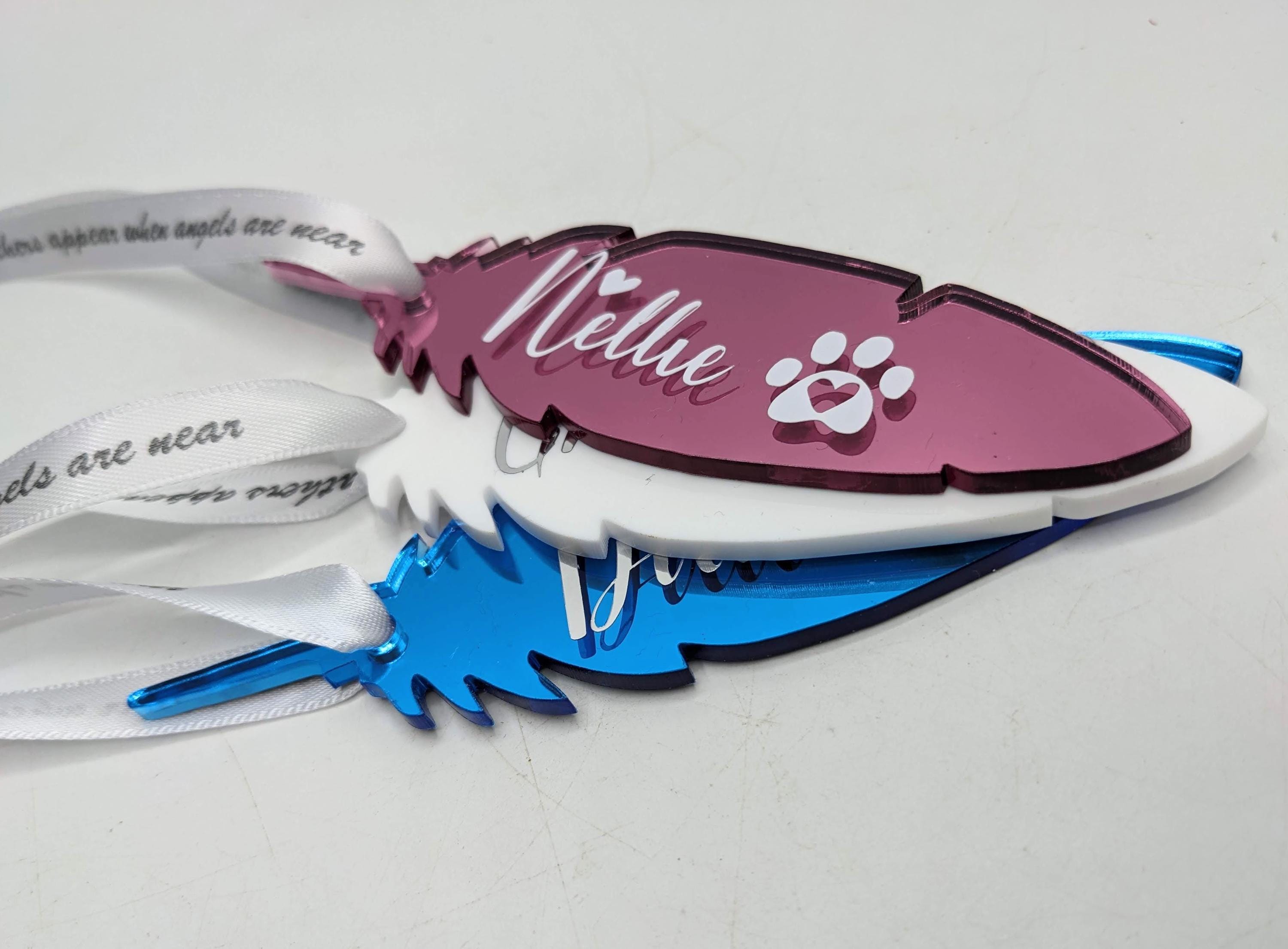 Pet Personalised Feather / Feather Memorial Christmas / Personalised Feather Gift / Tree Personalised Decoration / Feather Personalised Gift