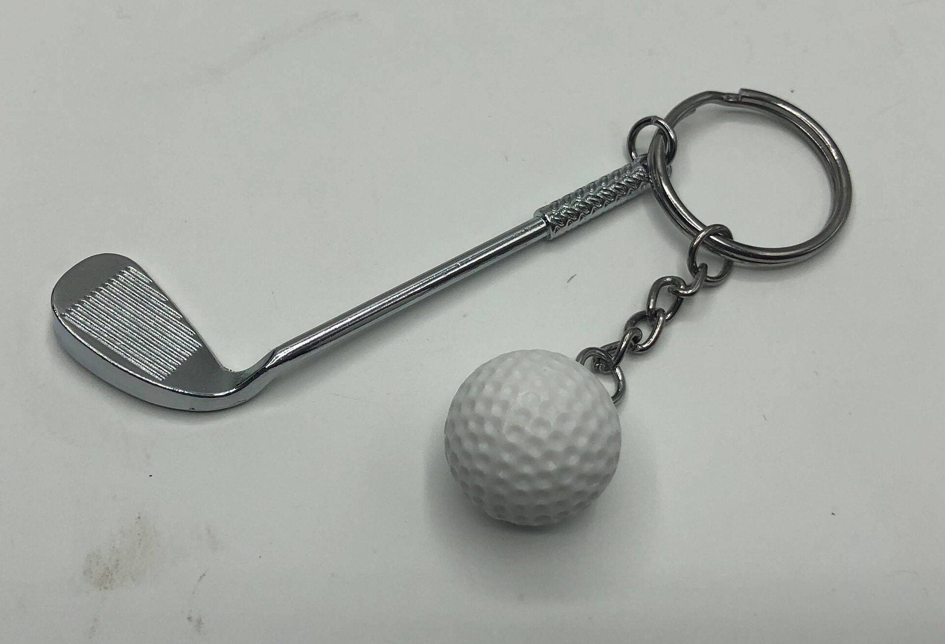 Golf Club & Golf Ball Keyring / Golfer Bag Tag / Golfer Gift / Golfing Stocking Filler / Gift for Golfing Fan / Novelty Golf Club and Ball
