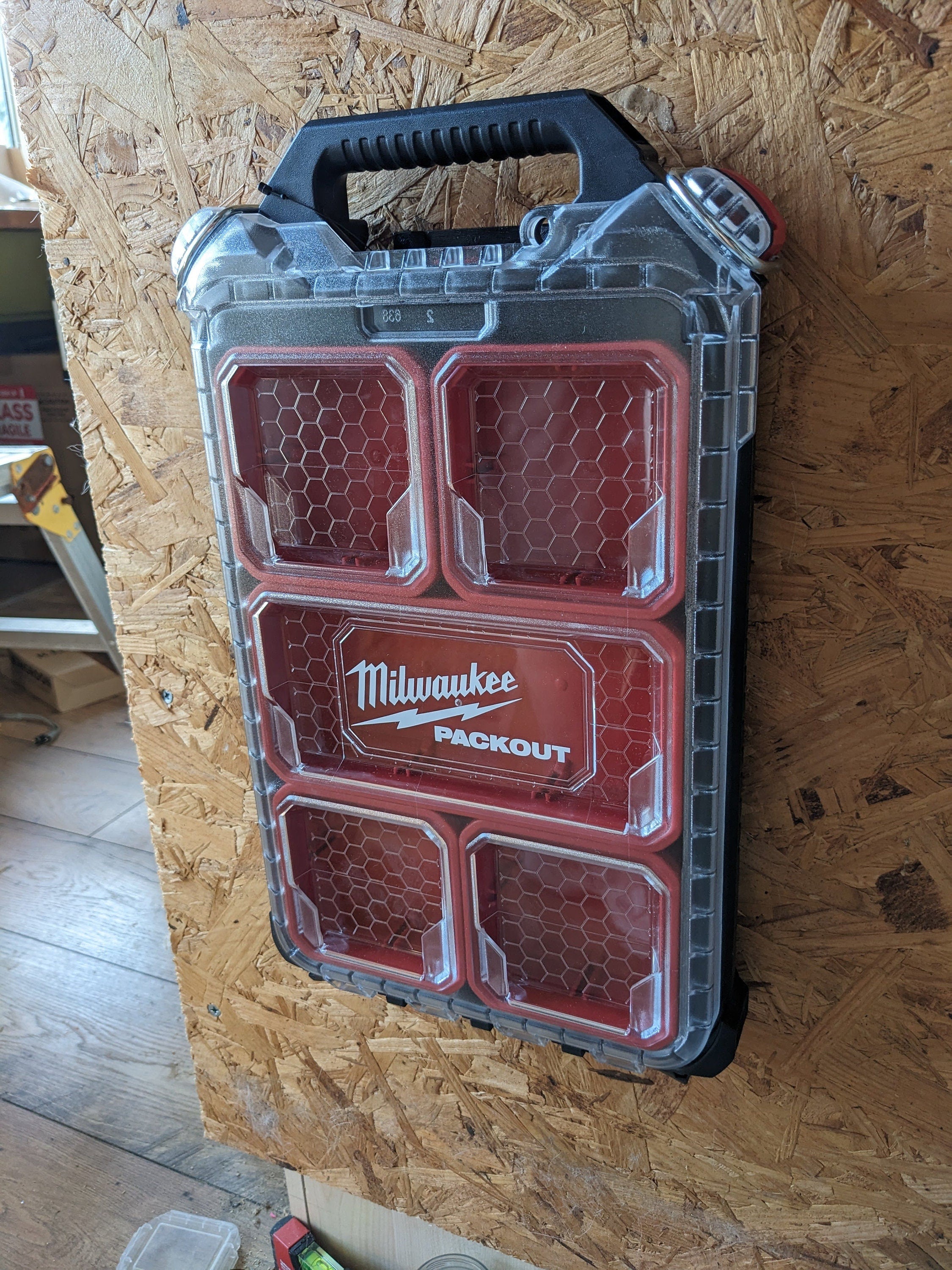 Wall Mount Cleat Kit for Milwaukee Packout Case Organisers with retention latch - for Shed, Van or Workshop