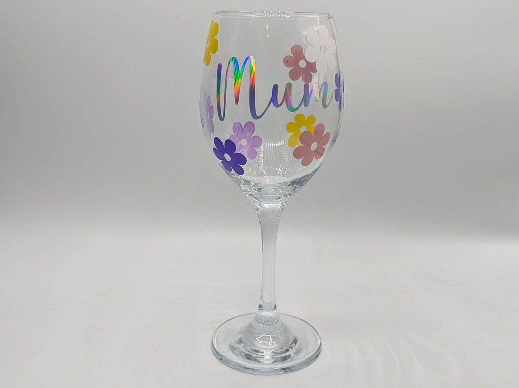 Personalised Wine Glass, Personalised Flower Glass, Gift for her, Mother's Day Gift, Gin Flower Glass, Prosecco Flower Glass, Daisy Flower