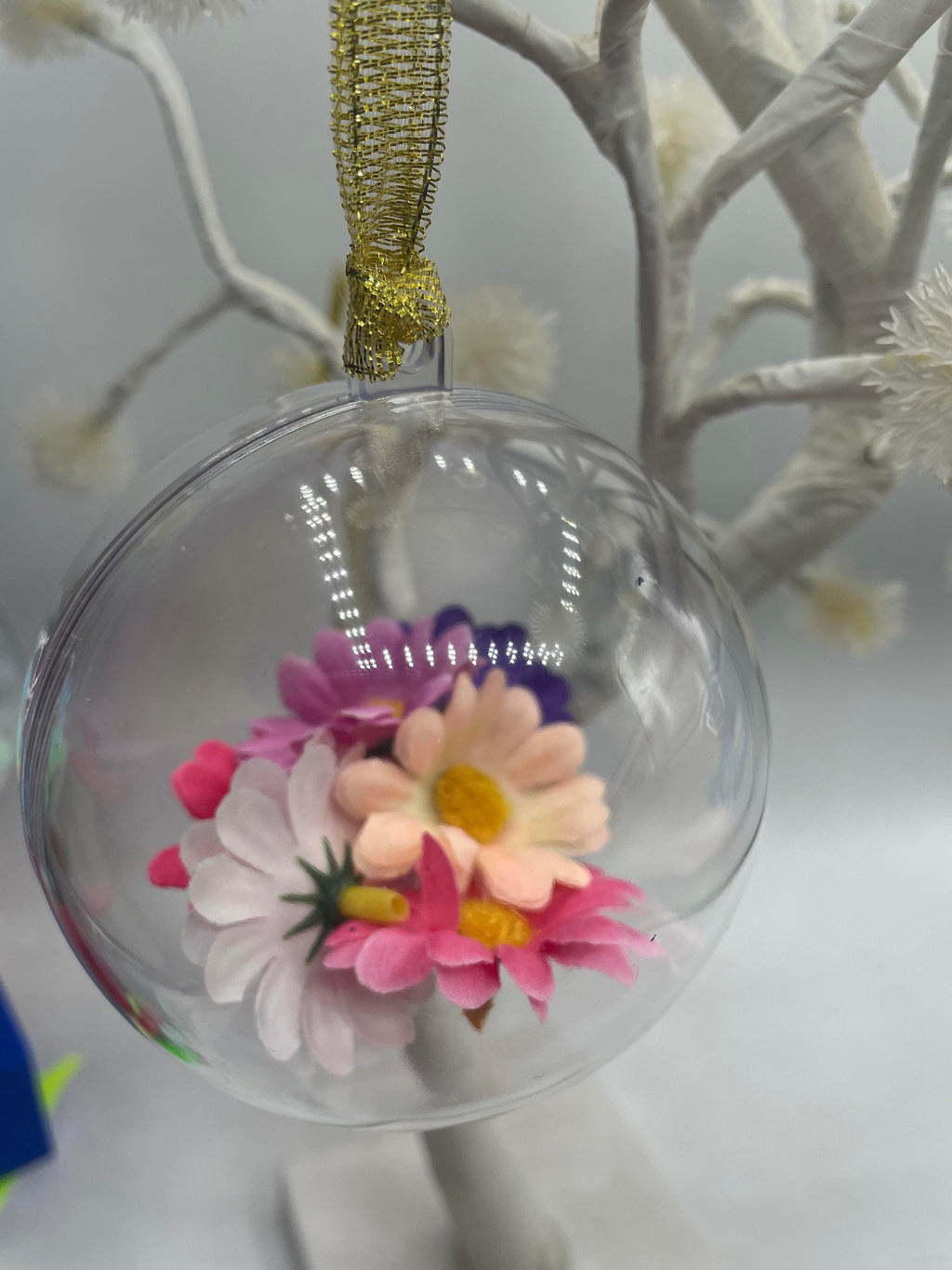 Personalised Daisy Bauble, Sunflower Bauble, Flower Bauble, Forget Me Not Bauble, Rose Bauble, Gerbera Bauble, Christmas Daisy, Daisy Flower