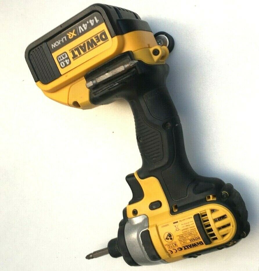 Belt Clip Wall Mount for DeWalt Cordless Drill - Shed, Van or Workshop (x2)