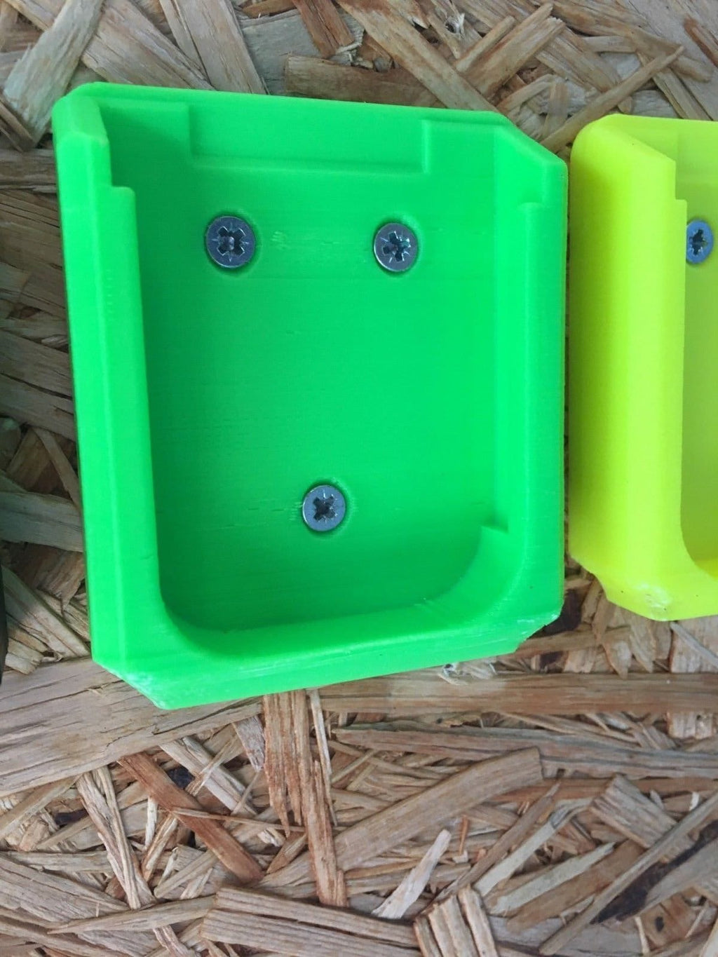 Makita 18v Battery Compatible Battery Storage Holder / Mount for the Shed, Van or Workshop