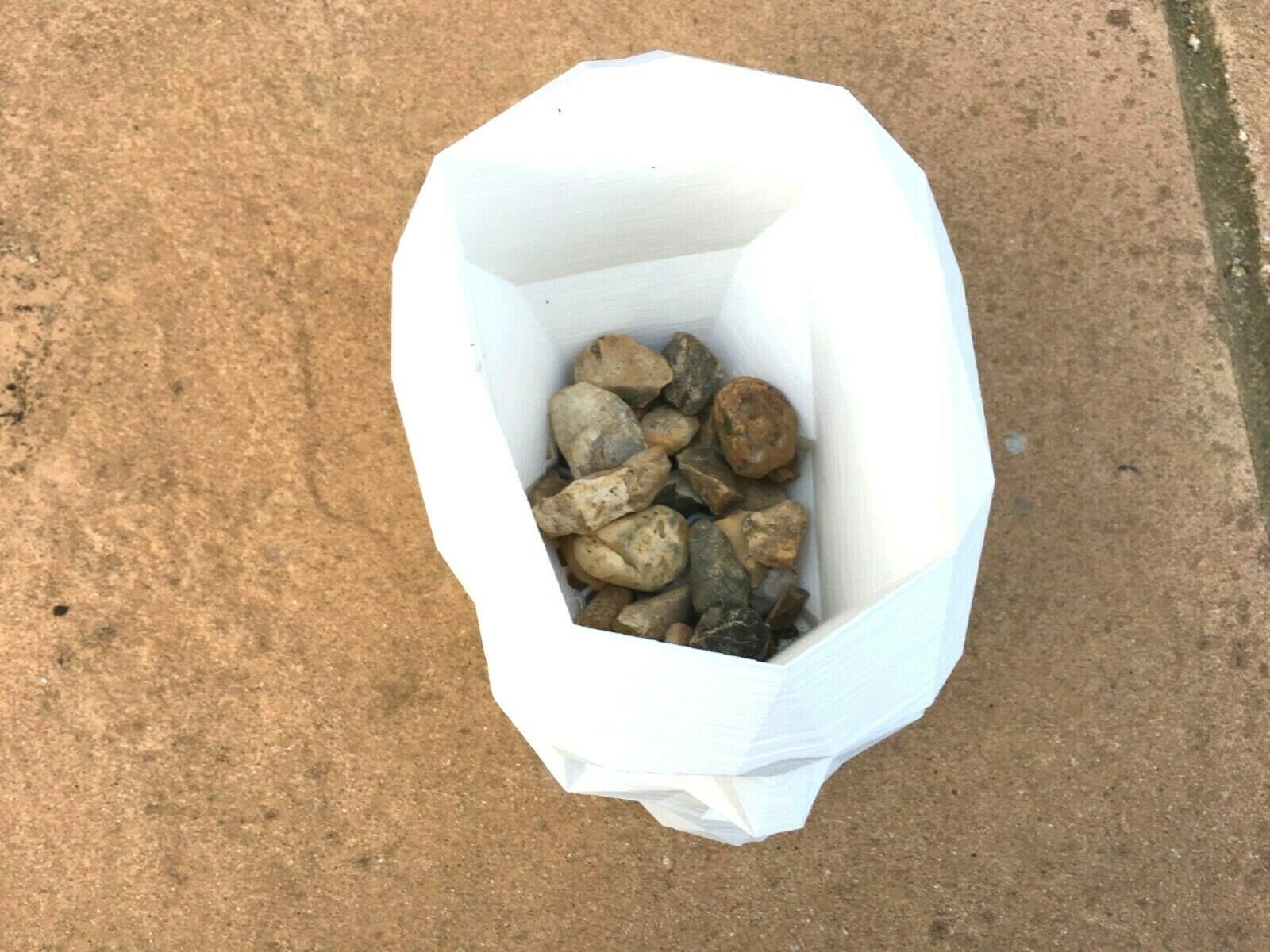 Skull Plant Pot, Skull Planter, Gothic Plant Pot Gift, Skull Ornament, Gothic Garden Pot, Skull Flower Pot, Gothic Home Decor, Skull Pot