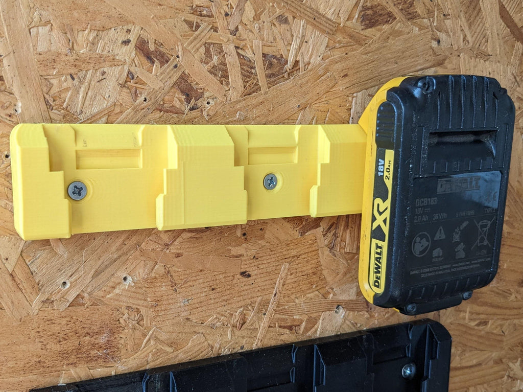 Universal Low Profile DeWalt Battery Wall Mount Triple - for 3 Batteries, Organiser for Power Tool Batteries, Garage/Workshop Organisation