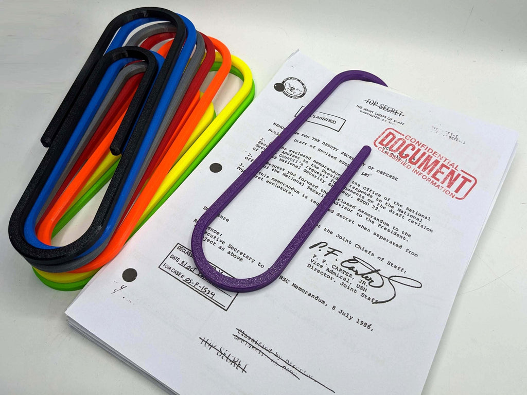 Giant Paperclip / Oversized Paperclip / Big Paperclip / Stationery Paperclip / Novelty Office Stationery / Office Supplies / Paperclip Tidy