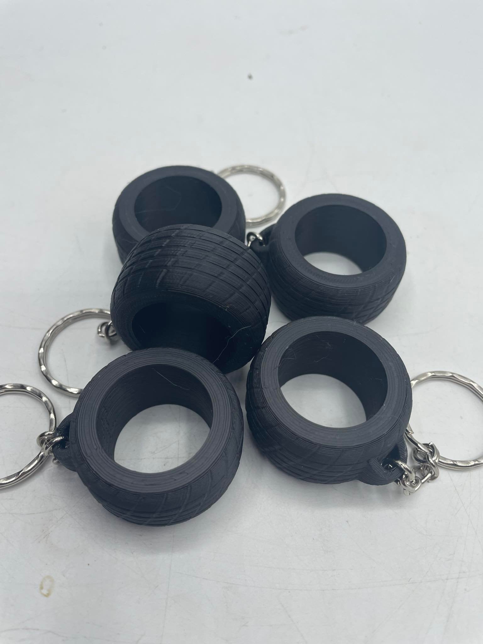 Tyre Shaped Keyring / Tyre Bag Tag / Tyre Keyring / Tyre Gift / Tyre Keyring Gift / Mechanic Gift / Racing Driver Gift / Racing Keyring