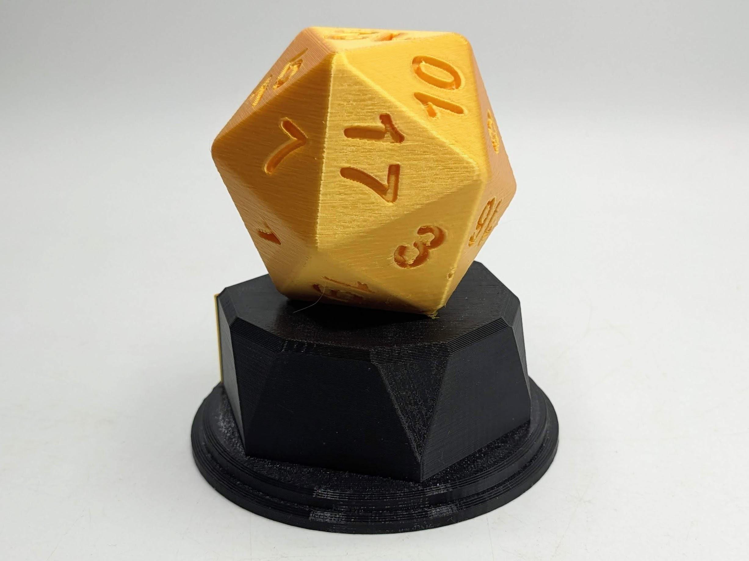 Personalised D20 Trophy / D20 Trophy / D20 Dice Fun Trophy / D20 Dice Gift / D20 Award / D20 Dice Ornament / D20 Board Gaming Gift / D20