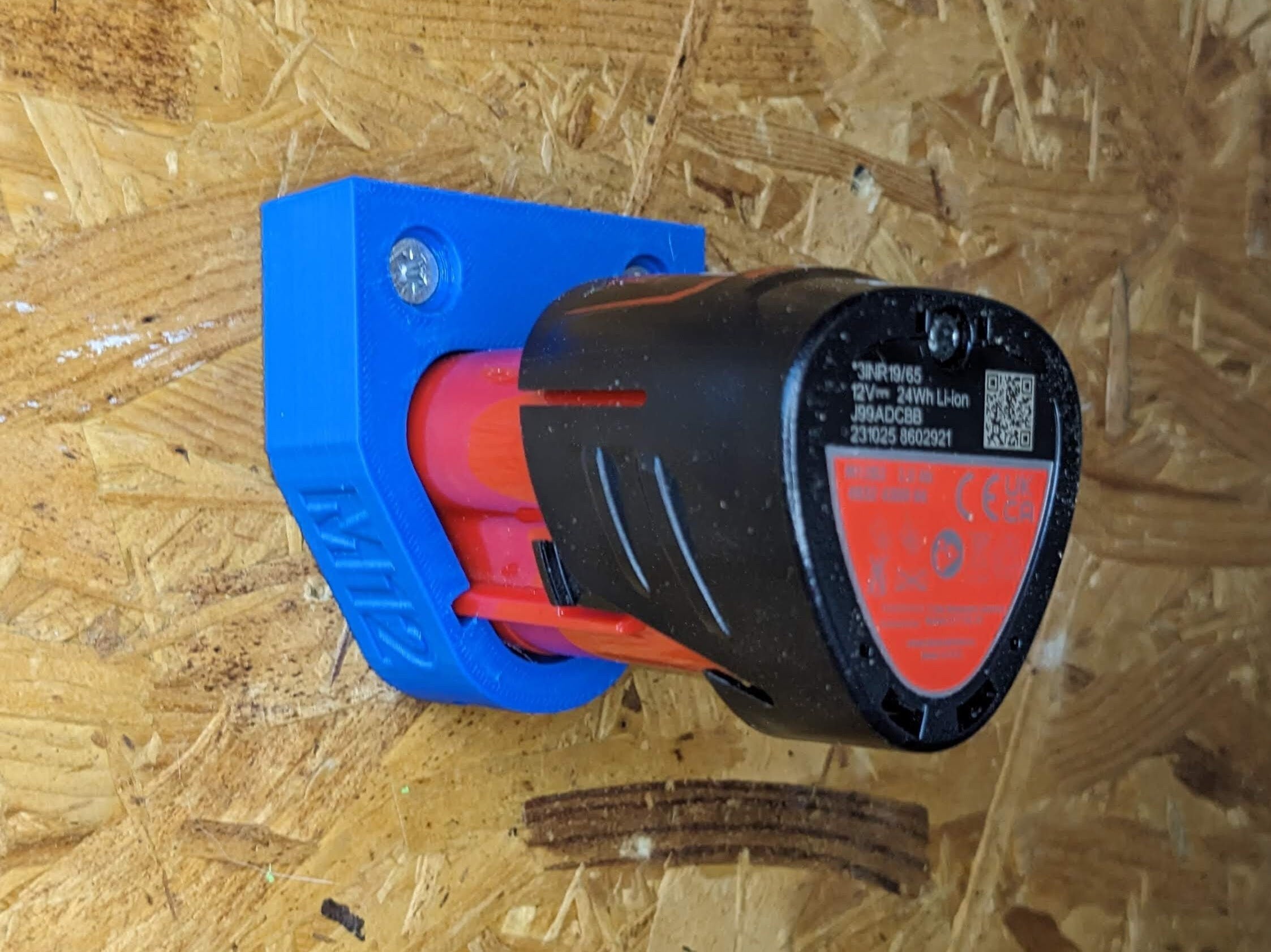 Single Battery Milwaukee M12 12v Wall Mount -Fits 3AH 4AH & 6AH Batteries