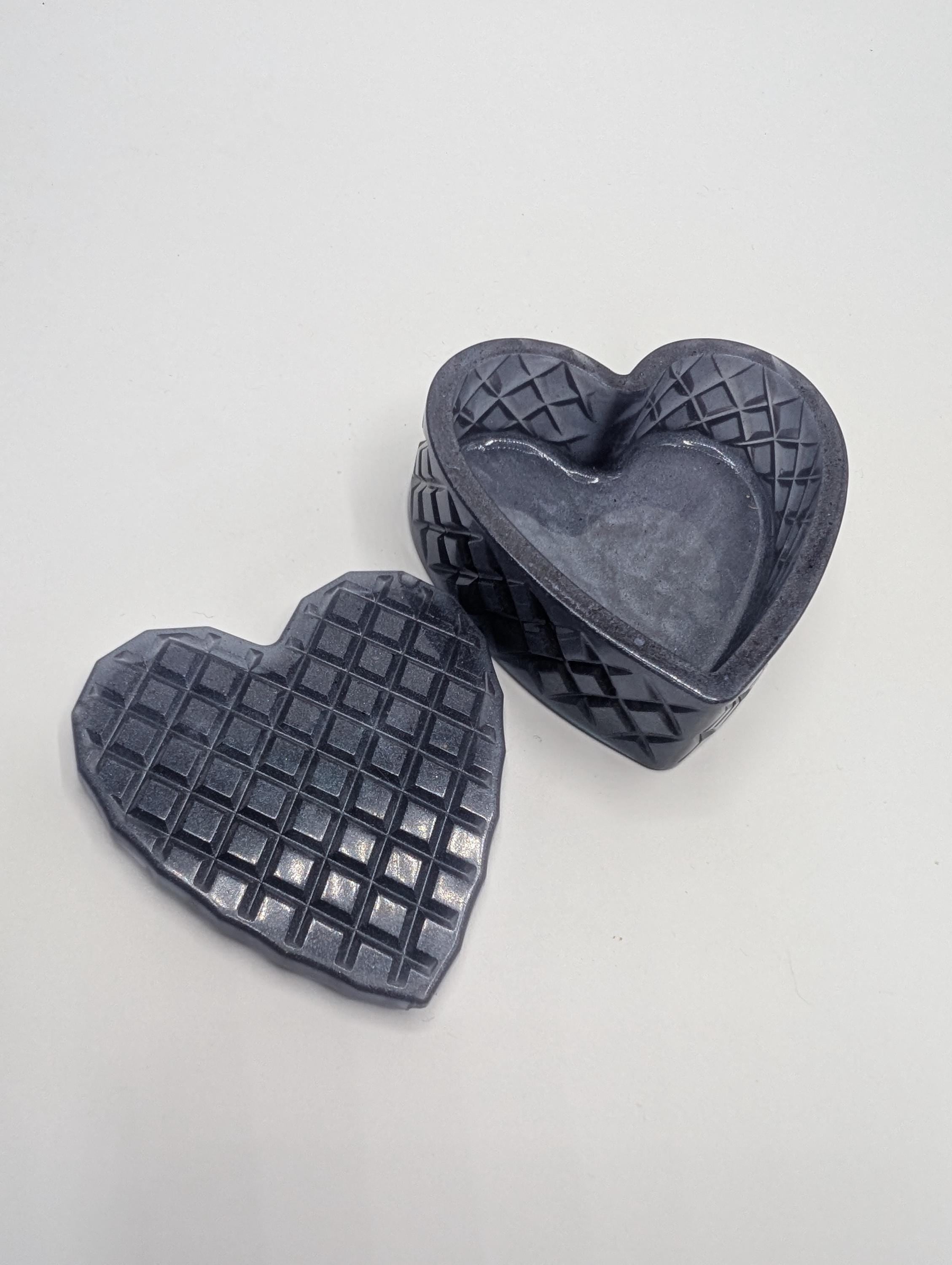 Handmade Trinket Box, Handmade Resin Heart, Heart Trinket Box for Rings, Trinket Heart Storage, Jewellery Storage Heart, Jewelery Box Heart