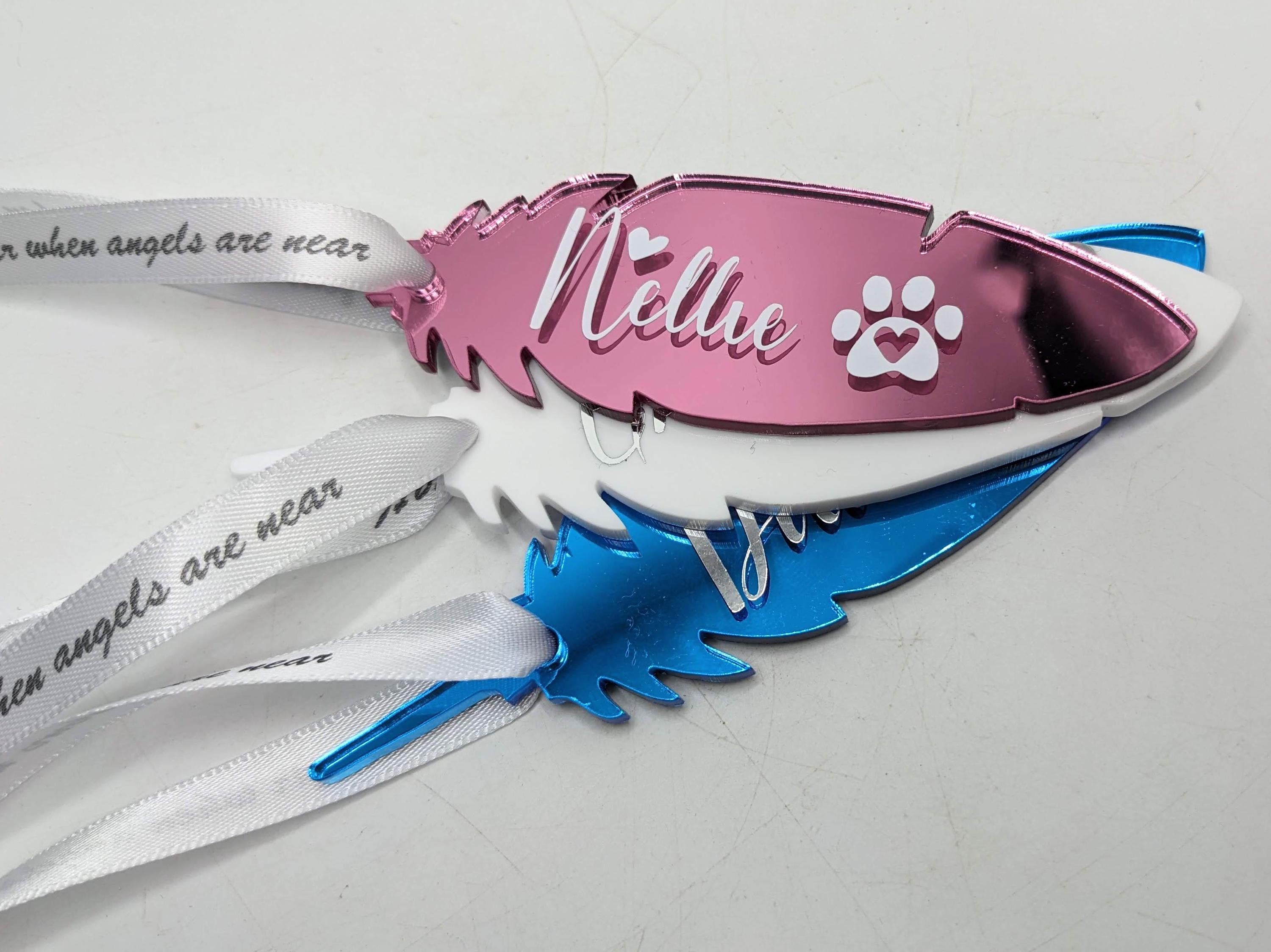 Pet Personalised Feather / Feather Memorial Christmas / Personalised Feather Gift / Tree Personalised Decoration / Feather Personalised Gift