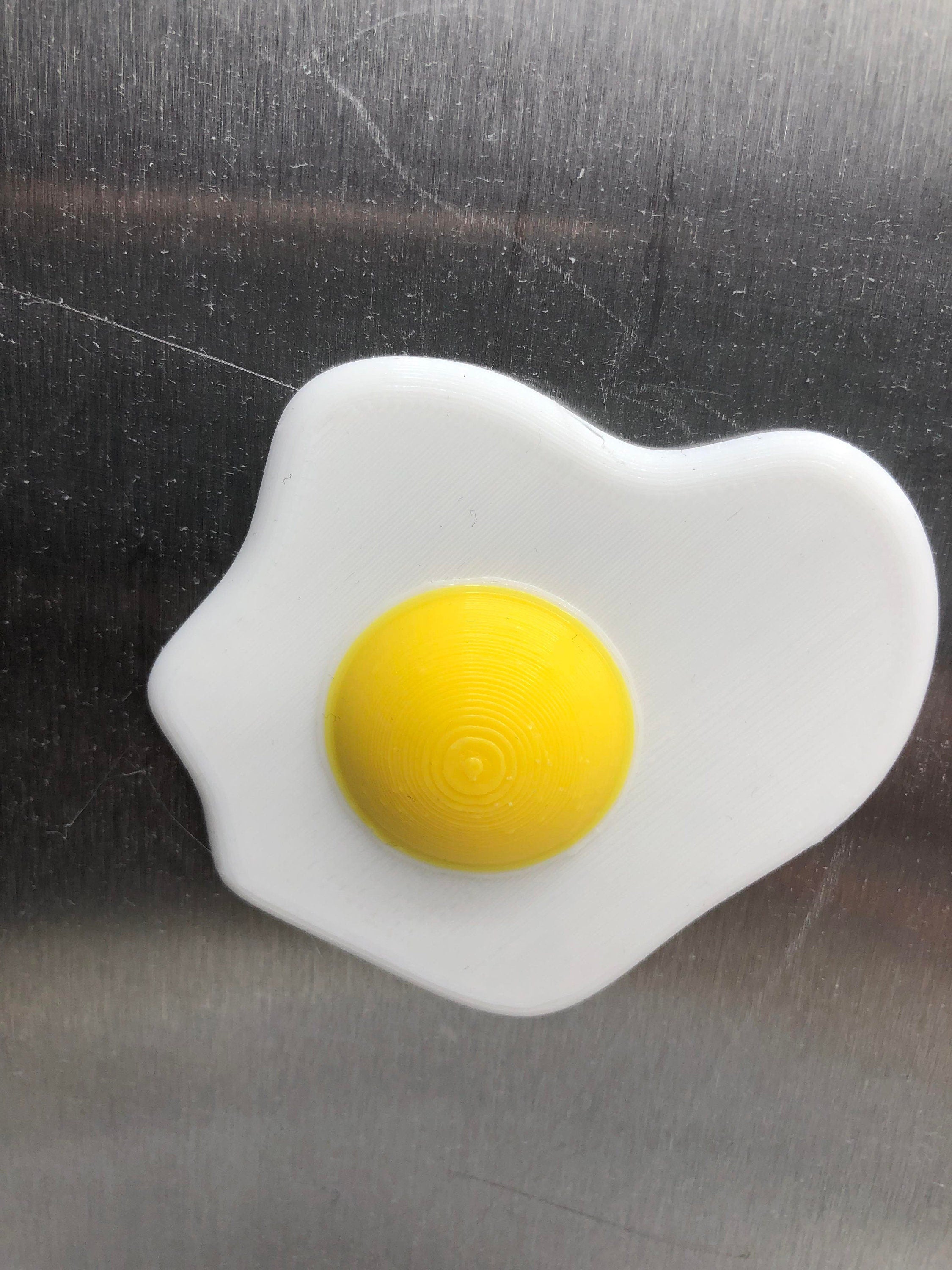 Fried Egg Shaped Magnet / Funny Novelty Magnet in the shape of Fried Egg / Egg Lovers Magnet / Magnet in the Shape of a Fried Egg / Magnet