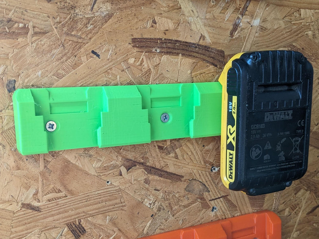 Universal Low Profile DeWalt Battery Wall Mount Triple - for 3 Batteries, Organiser for Power Tool Batteries, Garage/Workshop Organisation