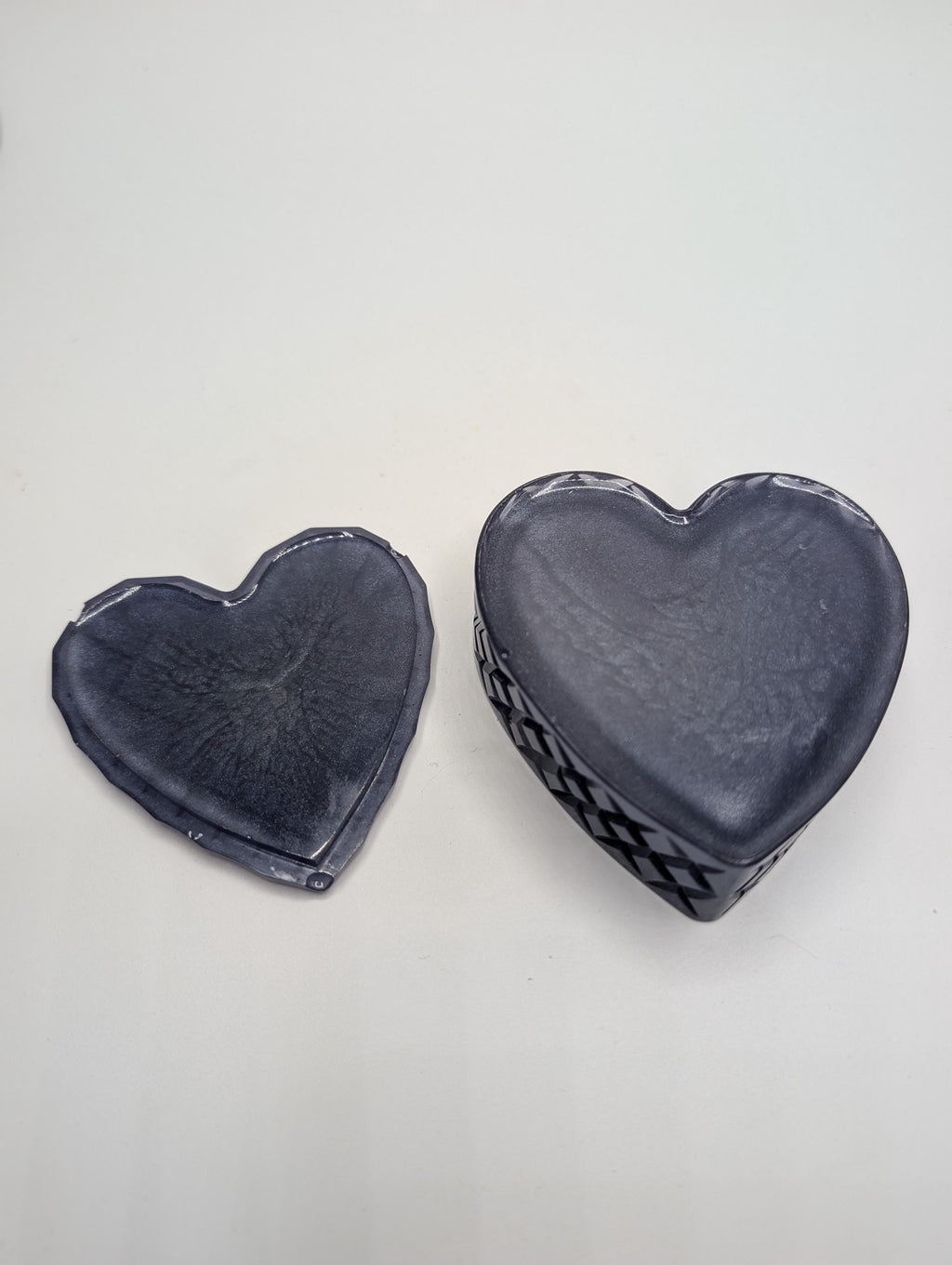 Handmade Trinket Box, Handmade Resin Heart, Heart Trinket Box for Rings, Trinket Heart Storage, Jewellery Storage Heart, Jewelery Box Heart