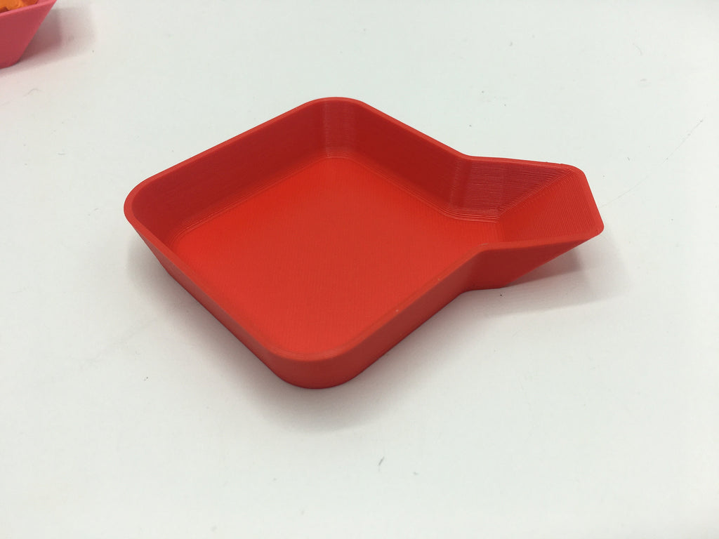 Stackable Board Game Tray With Funnel / Diamond Painting Art / Tray for Token / Board Game Tray Accessory / Stackable Gaming Tray /Coin Tray