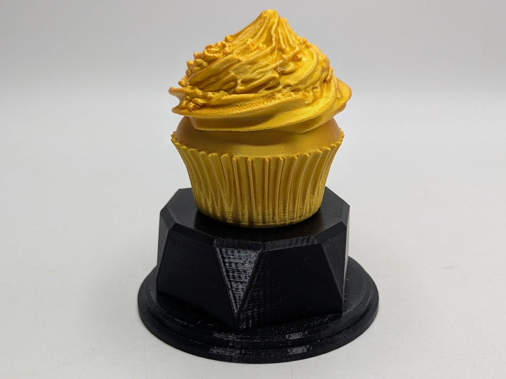 Personalised Cupcake Trophy, Cake Lover Trophy, Cake Award Trophy, Baking Trophy, Best Cake Maker, Baking Competition Award, Star Baker Cake