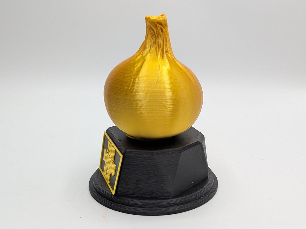 Personalised Onion Trophy, Onion Layers Trophy, Onion Lover Gift, Vegetable Award, Onion Award Trophy, Custom Onion Trophy, Onion Shape Gift