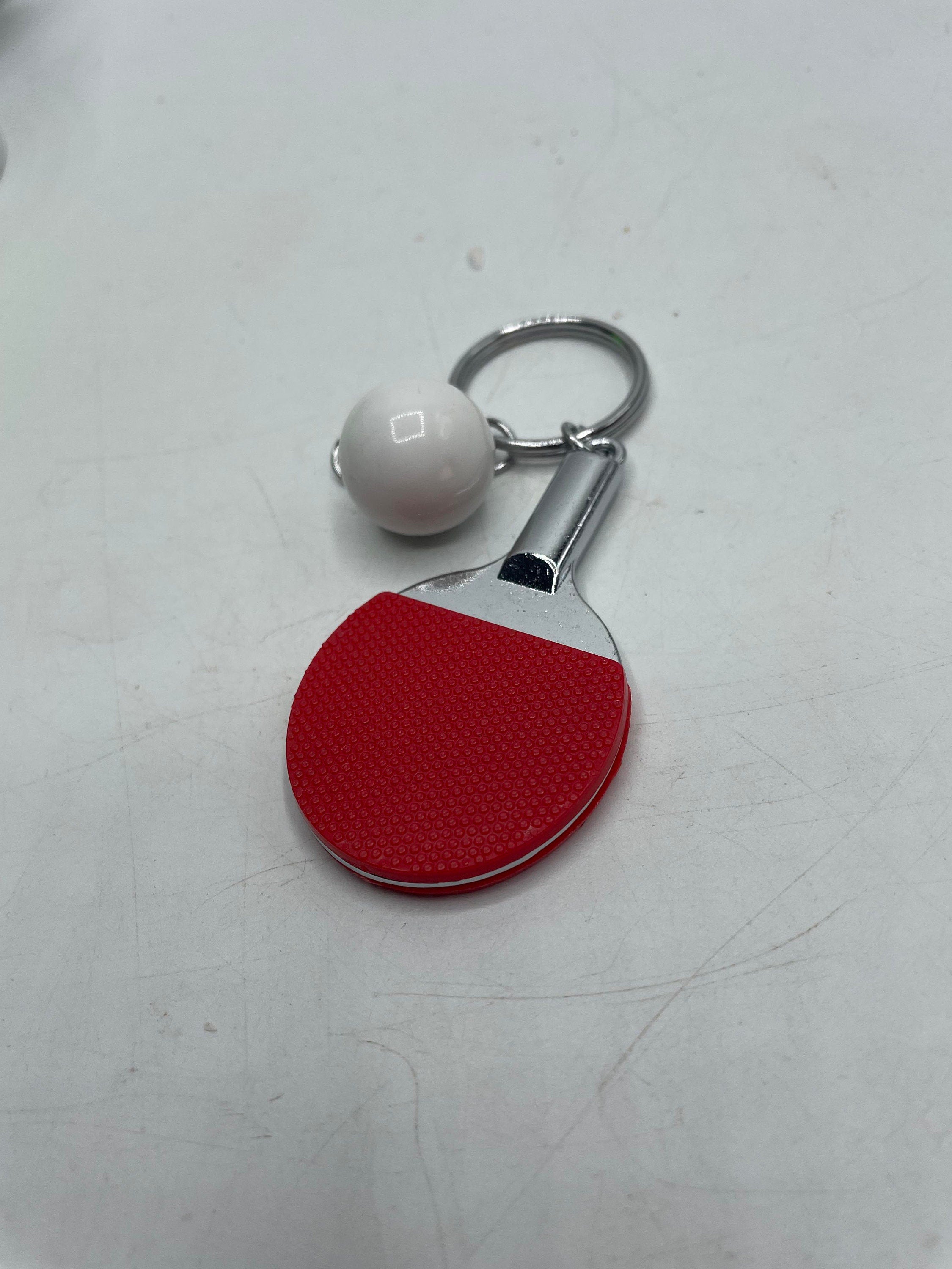 Table Tennis Keyring / Ping Pong Keyring / Table Tennis Gift / Table Tennis Player Gift / Secret Santa / Stocking Filler / Ping Pong Bat