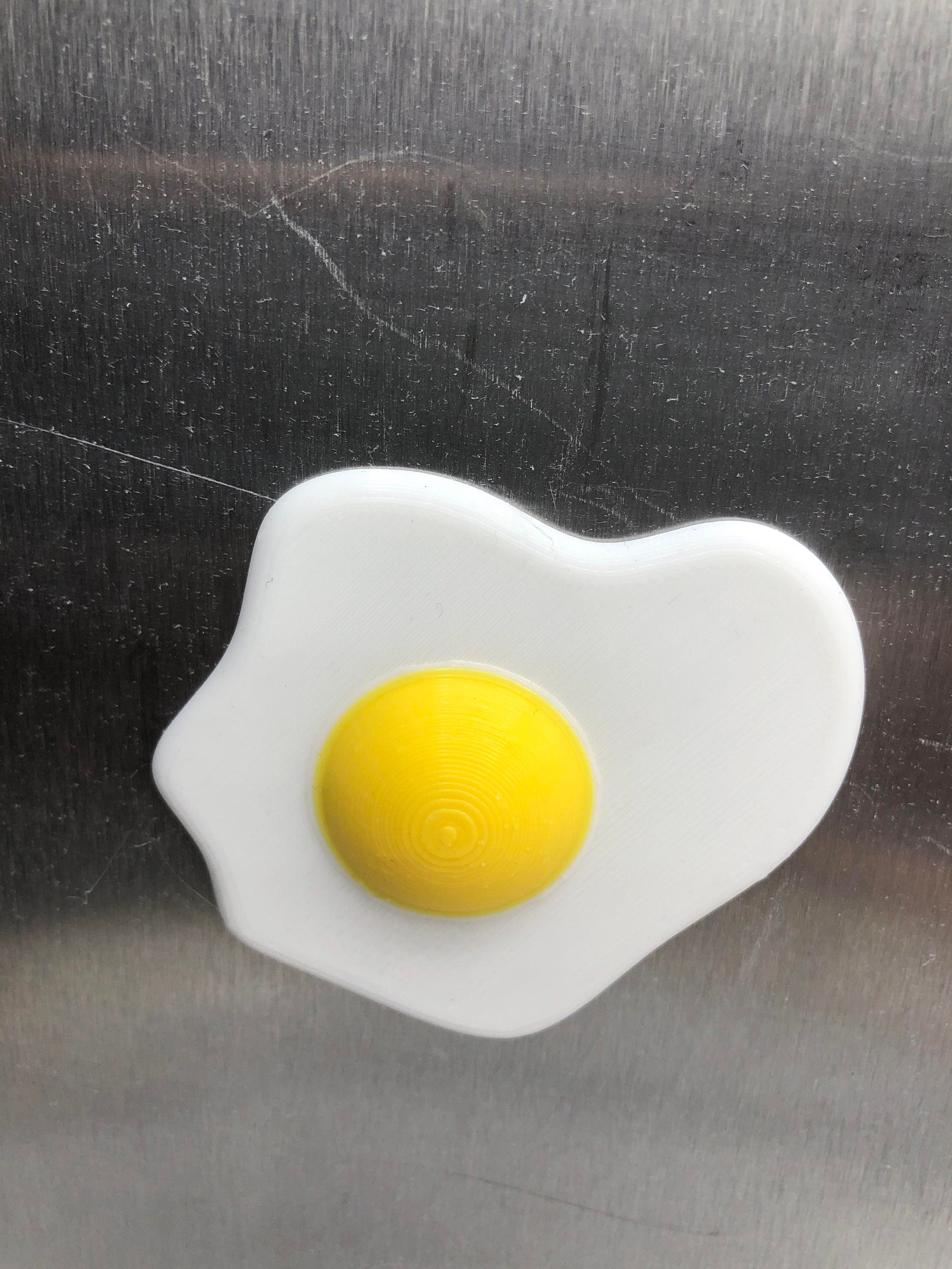 Fried Egg Shaped Magnet / Funny Novelty Magnet in the shape of Fried Egg / Egg Lovers Magnet / Magnet in the Shape of a Fried Egg / Magnet