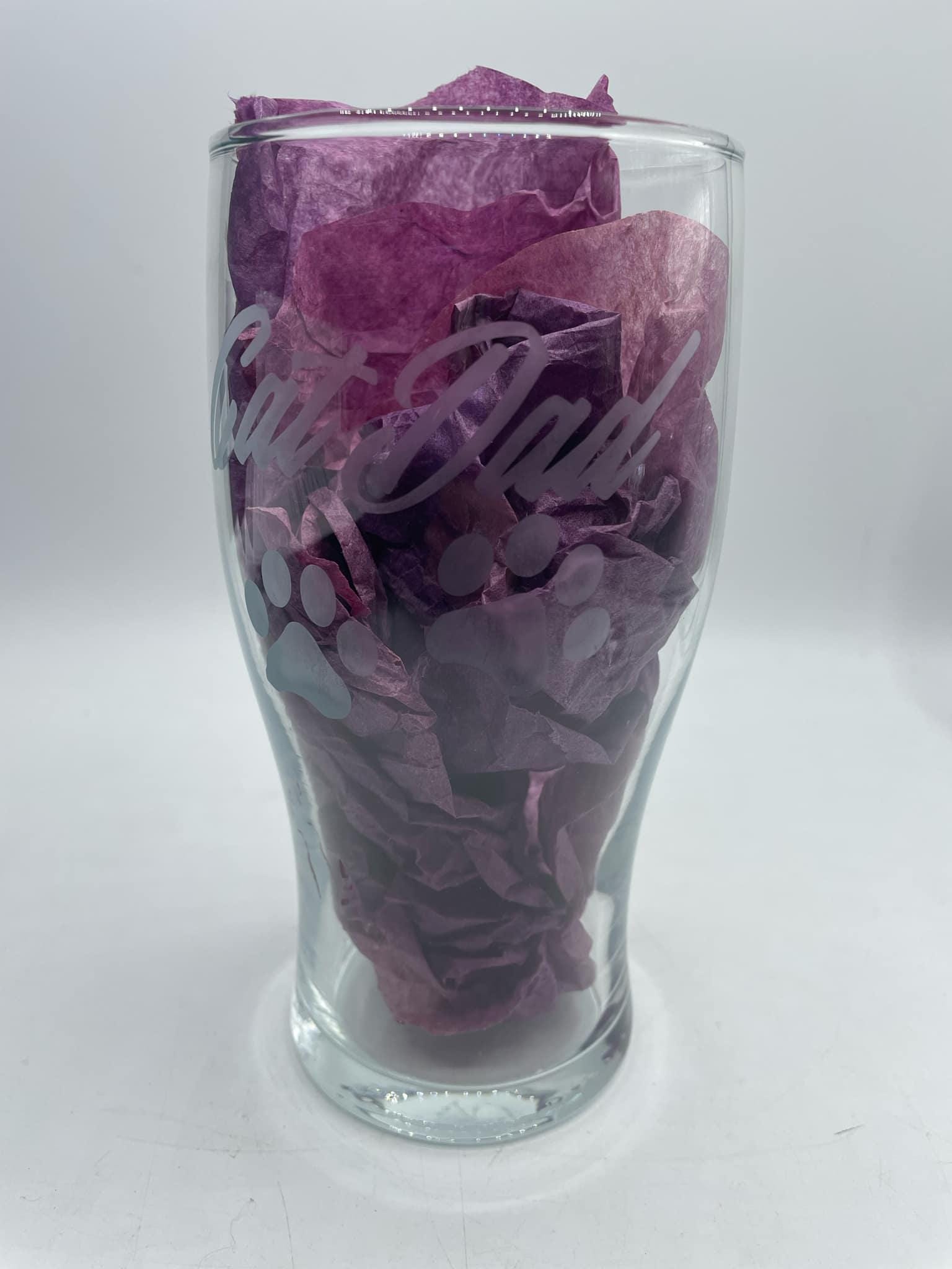 Etched Cat Dad Pint Glass, Fathers Day Gift, Cat Dad Gift, Christmas Gift, Cat Dad Glass, Gift Cat Owner, Cat Dad Present, Cat Lover Gift