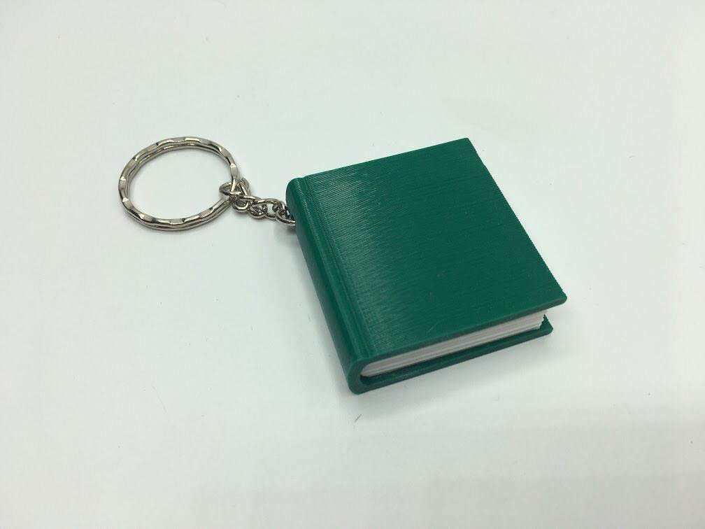 Book Keyring / Book Bag Charm / Book Reader Gift / Reader Gift / Library Keychain / Book Lover Gift / Bookworm Keyring Gift / Book Bag Tag