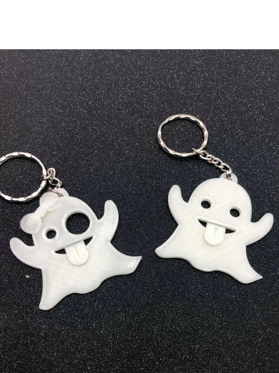 Ghost Keyring, Ghost Halloween Party, Ghost Bag Tag, Halloween Party Gift, Ghost Shaped Gift, Ghost Keychain, Ghost Lover Gift, Halloween