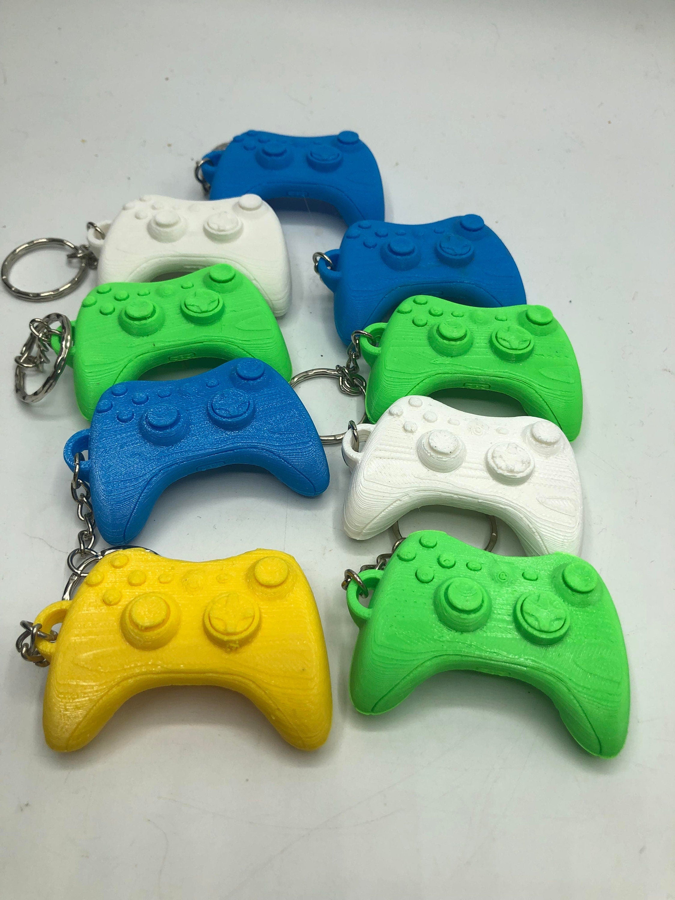 Xbox Controller Keyring / Video Game Controller Keyring / Gift for Gamer or Geeks / Gaming Gift / Xbox Gift / Gamer Party Bag Filler Gift