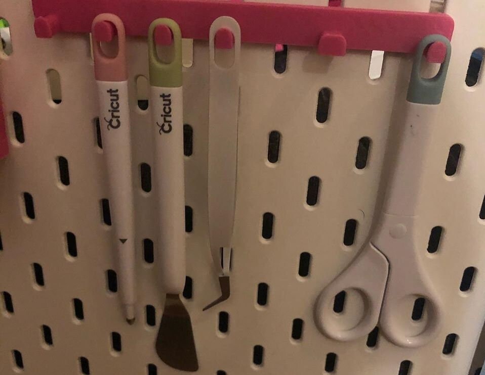 Cricut Tool Holder Mount for Skadis Pegboard / Mount for Cricut Tools & Accessories / Cricut Tool Holder for Cricut Air Tools / Cricut Maker