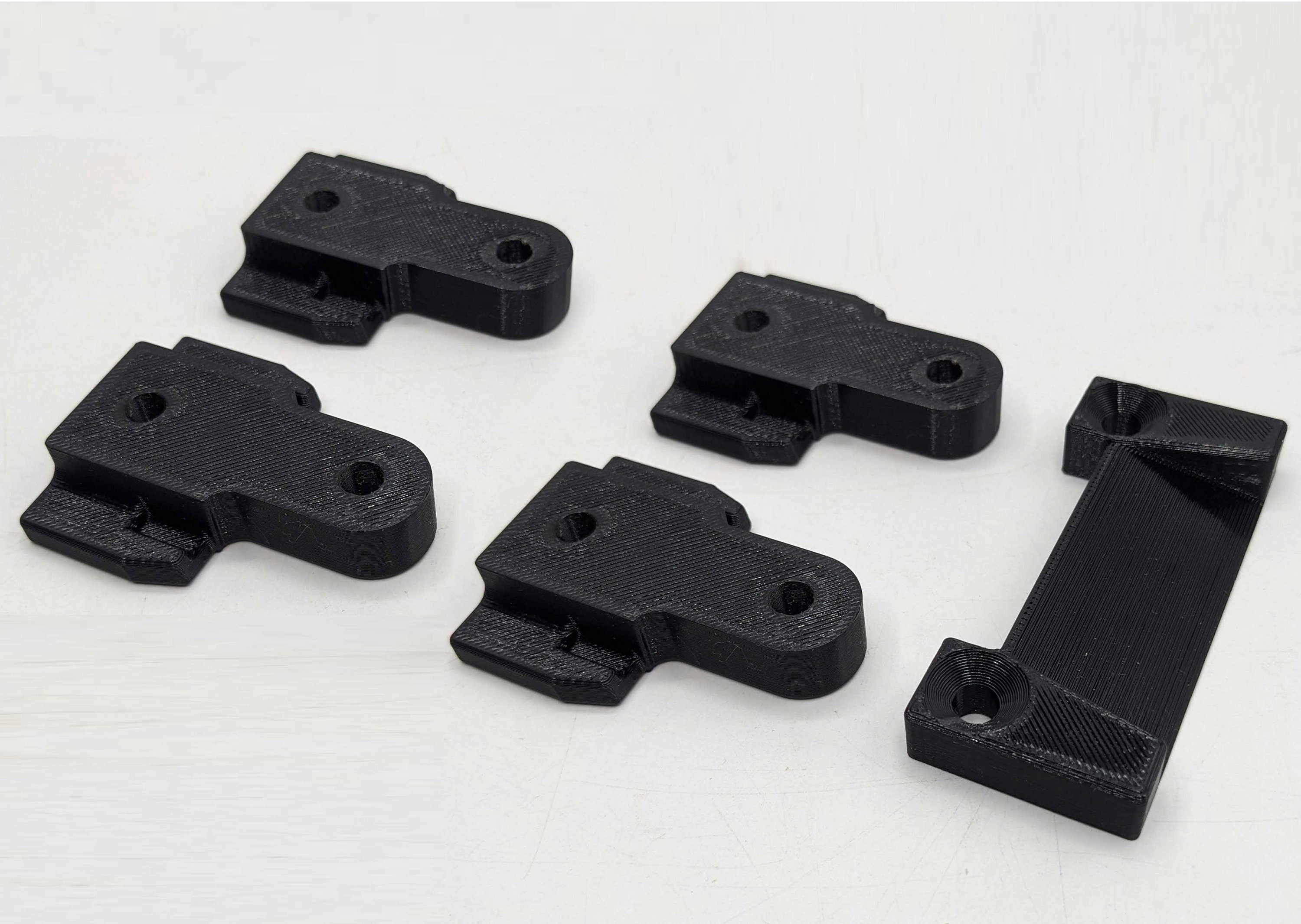 Wall Mount Cleat Kit for Milwaukee Packout Case Organisers with retention latch - for Shed, Van or Workshop