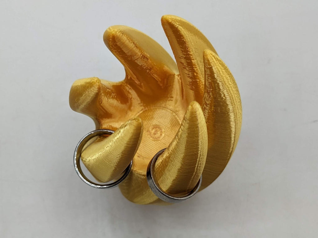 Ring Holder / Twisted Ring Stand Jewellery Holder / Trinket Ring Holder / Ring Stand / Jewellery Display / Ring Display / Ring Storage