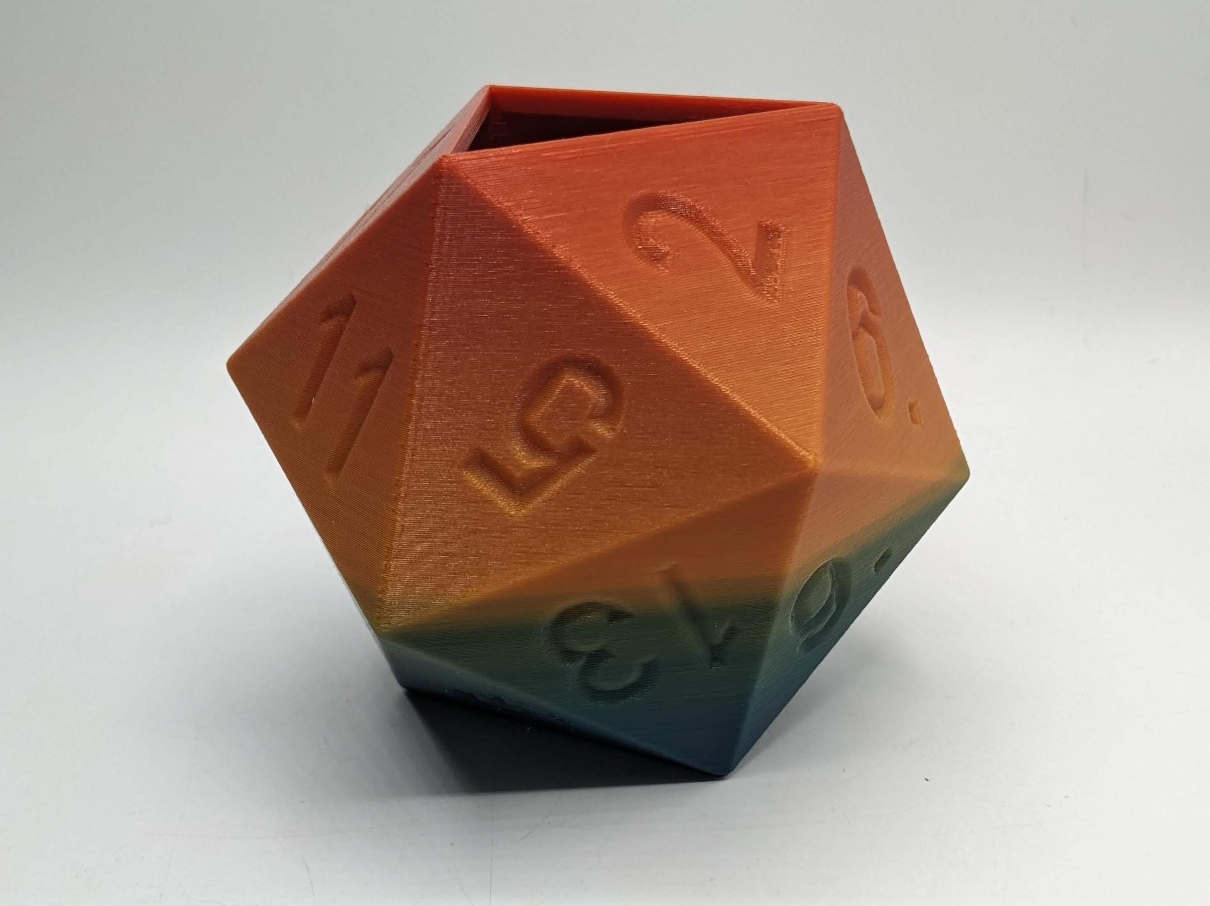 D20 Dice Pen Pot for Role Playing Table Top Gamers / D20 Pot Table Top Gaming / RPG Dice Pen Pot Gift / Pen Pot in the shape of D20 Dice