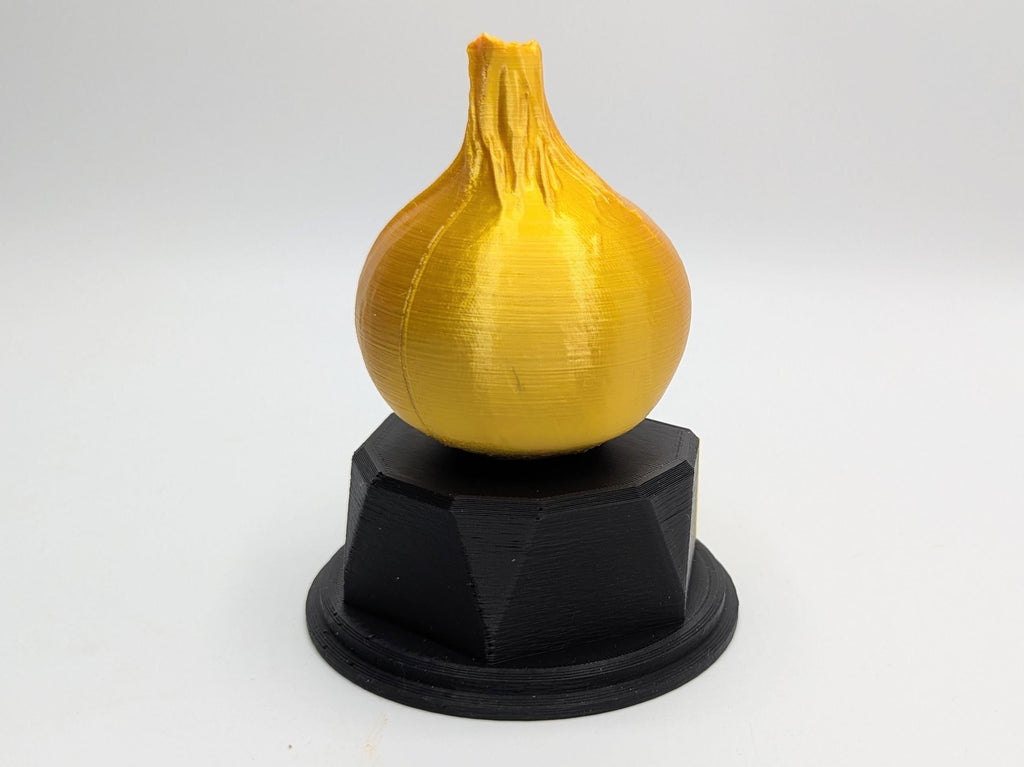 Personalised Onion Trophy, Onion Layers Trophy, Onion Lover Gift, Vegetable Award, Onion Award Trophy, Custom Onion Trophy, Onion Shape Gift