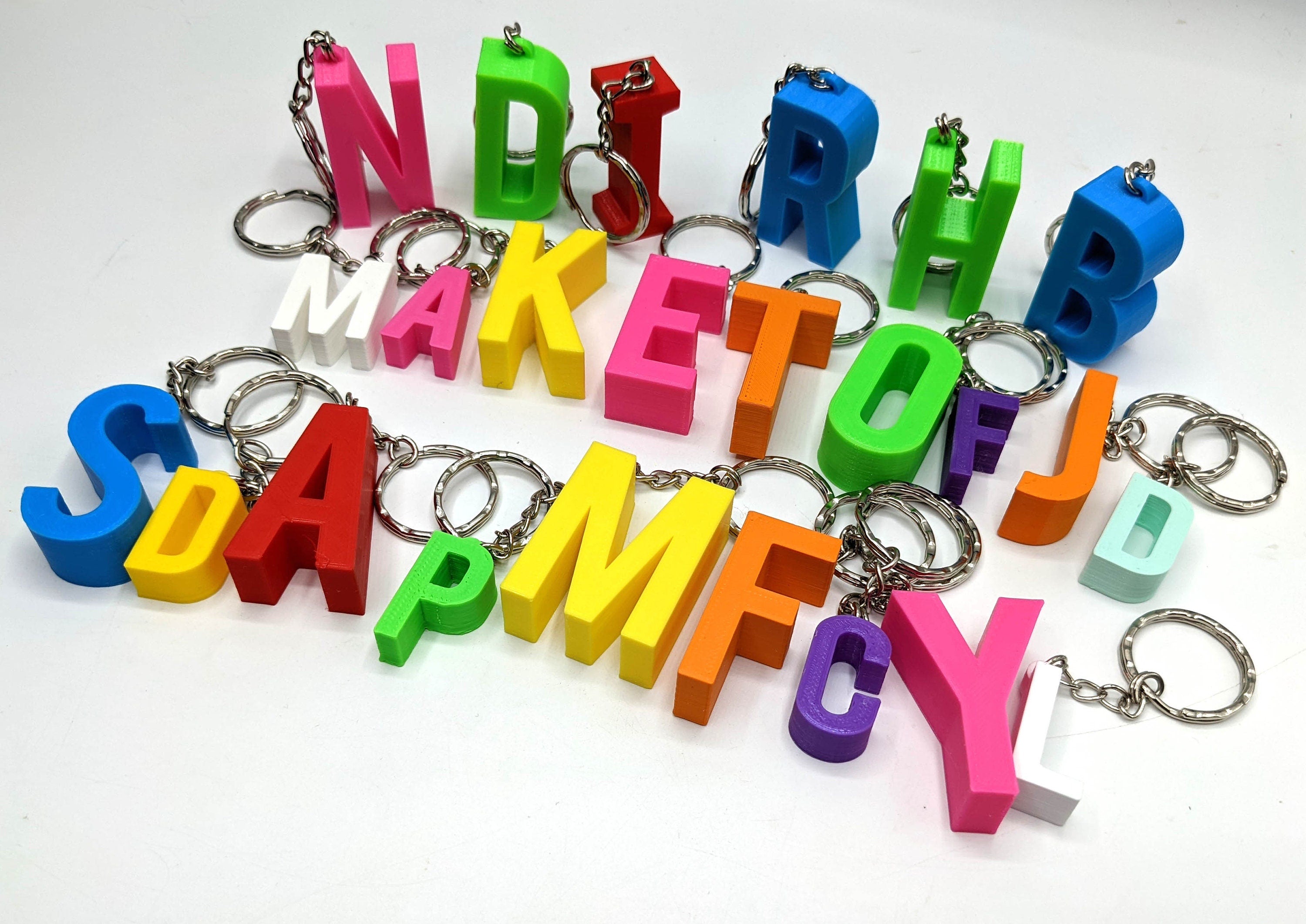 Personalised 3D Printed Keyring – School Bag Name Tag – Party Gifts – Choose Name & Colour (PLA)