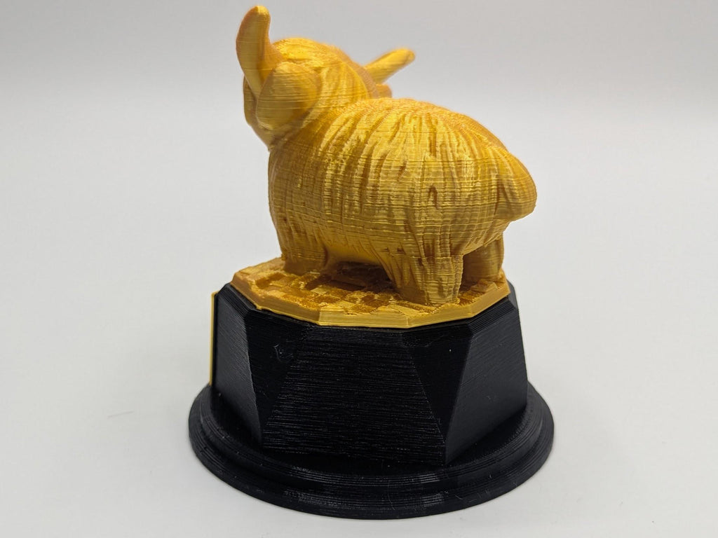 Personalised Highland Cow Trophy, Cow Trophy, Fun Trophy, Farmer Award, Farmer Trophy, Cow Lover Gift, Highland Cow Gift, Cow Keepsake Gift