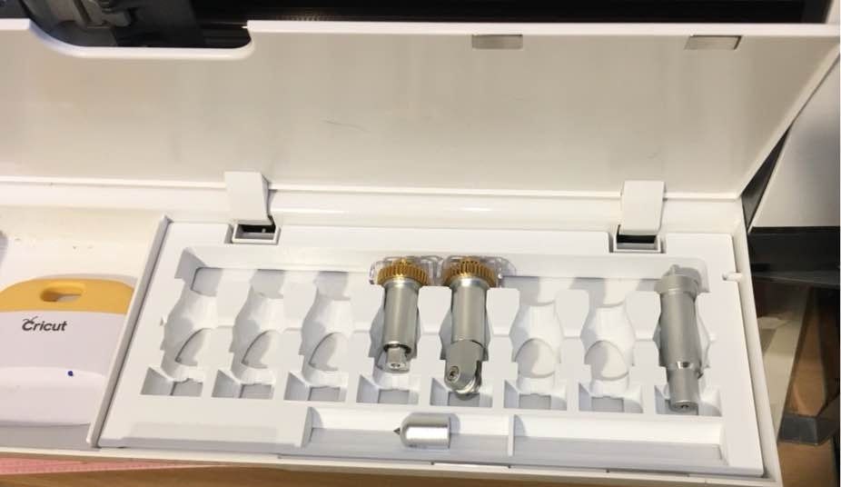 Cricut Maker 4 Tool Tray, Cricut Maker Tray and Blade Organiser, Caddy to fit inside a Cricut Maker for Accessories and Tools, Cricut Maker