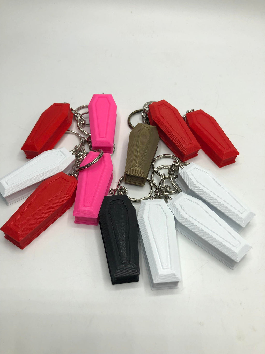 Coffin Keyring, Gothic Keyring, Halloween Keyring, Halloween Keychain, Under 5 pound, Coffin Shaped Keyring, Gift for Gothic Lover, Coffin