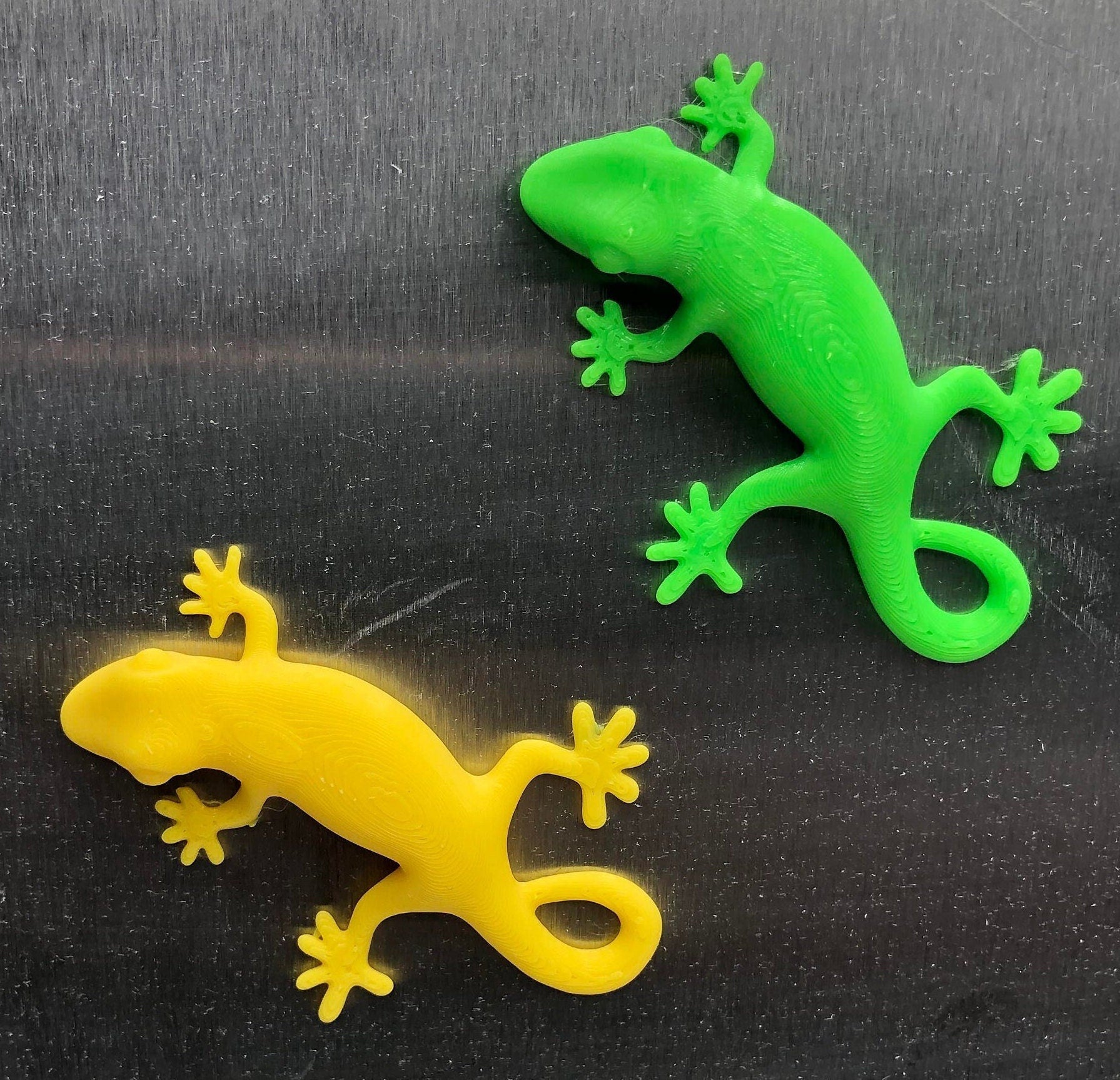 Gecko Magnet, Lizard Magnet, Gecko Shaped Fridge Magnet, Lizard Shaped Fridge Magnet, Gecko Gift, Lizard Gift. Novelty Fridge Magnet, Gecko