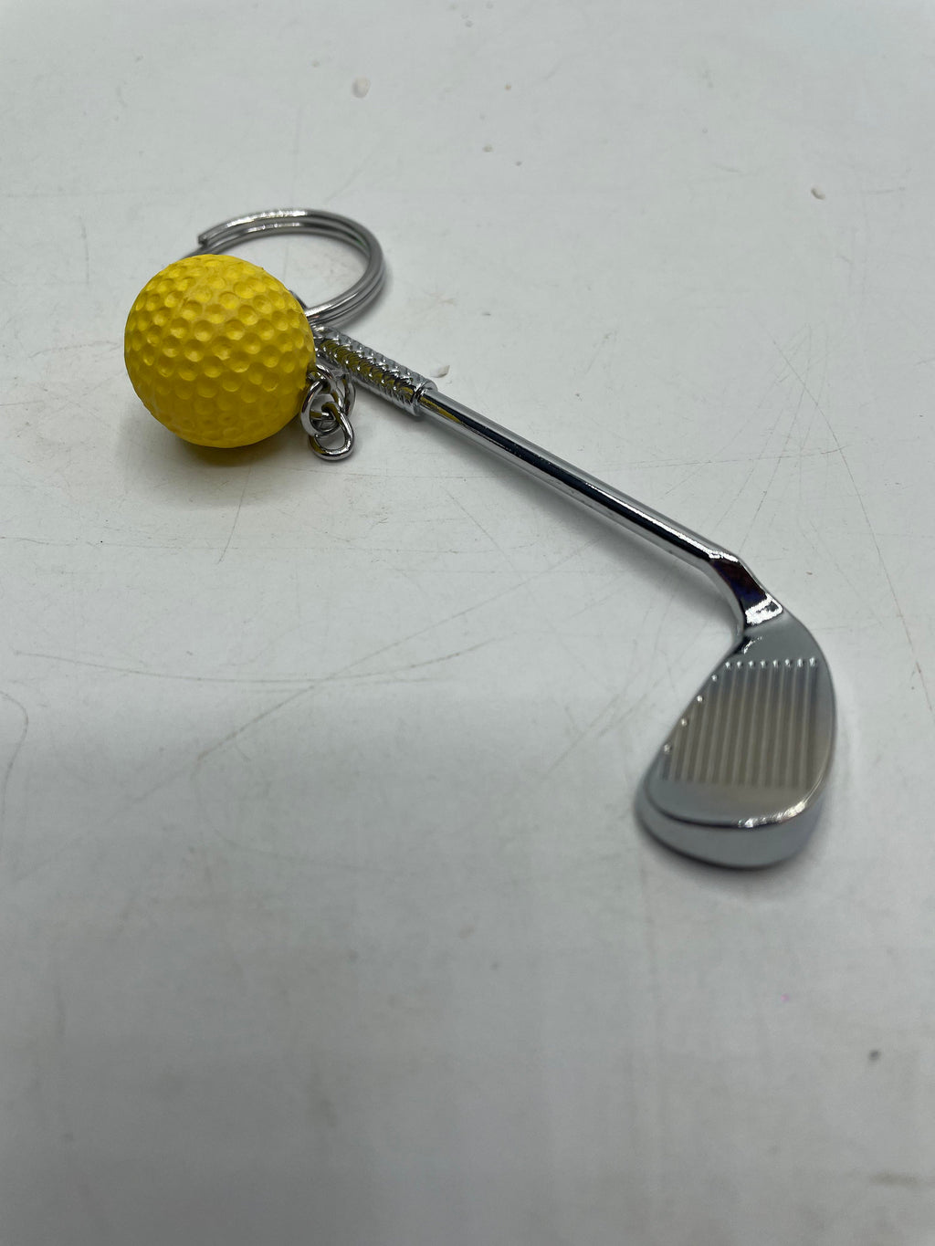 Golf Club & Golf Ball Keyring / Golfer Bag Tag / Golfer Gift / Golfing Stocking Filler / Gift for Golfing Fan / Novelty Golf Club and Ball