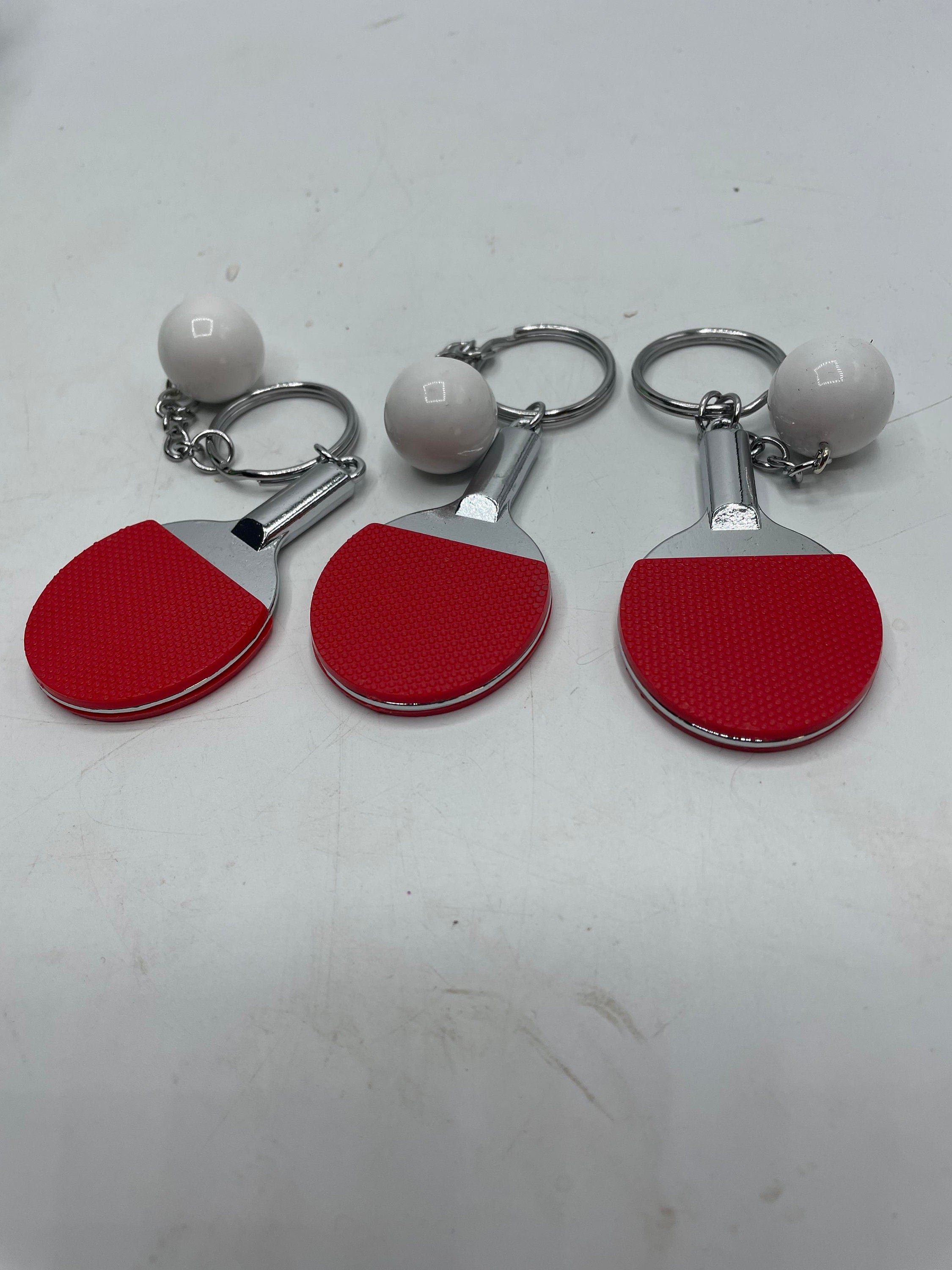 Table Tennis Keyring / Ping Pong Keyring / Table Tennis Gift / Table Tennis Player Gift / Secret Santa / Stocking Filler / Ping Pong Bat